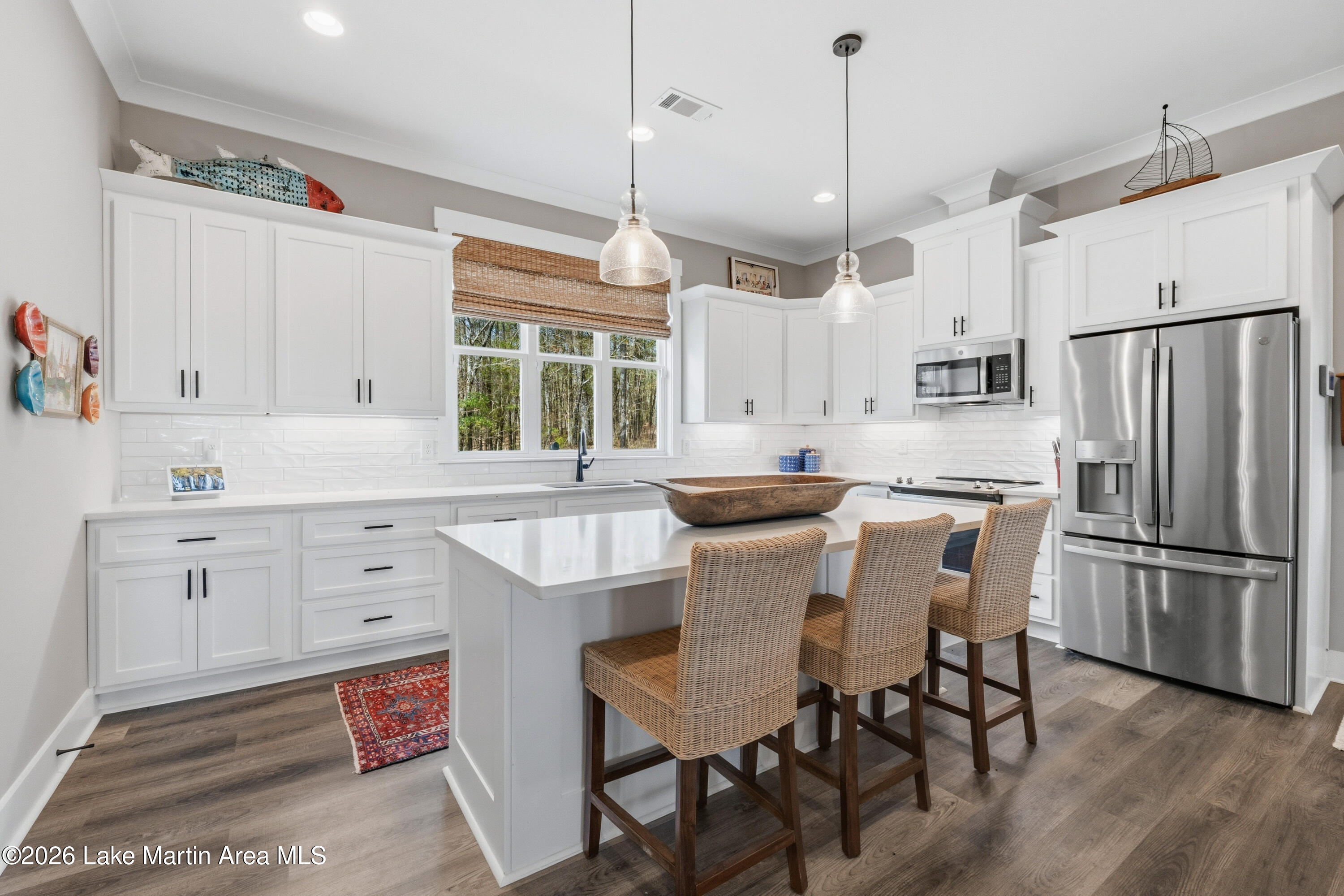 241 Pine Tree Cir