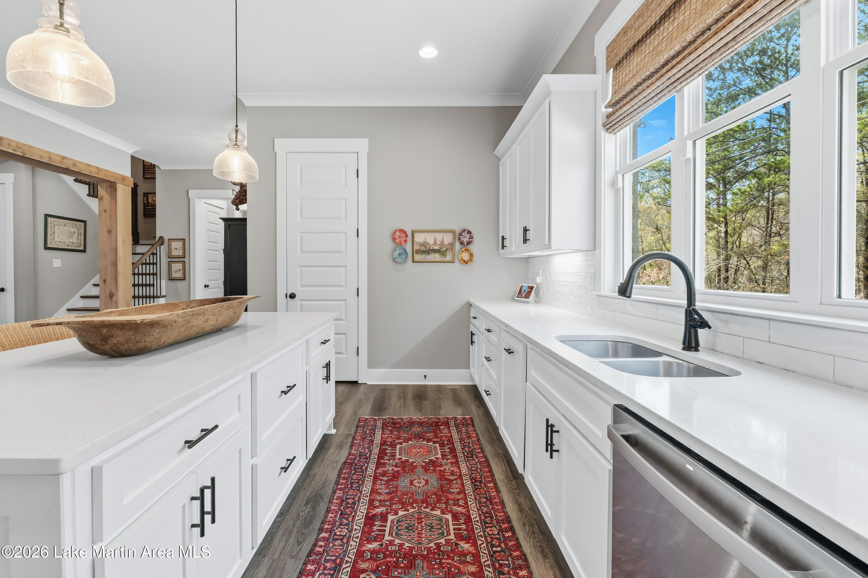 241 Pine Tree Cir