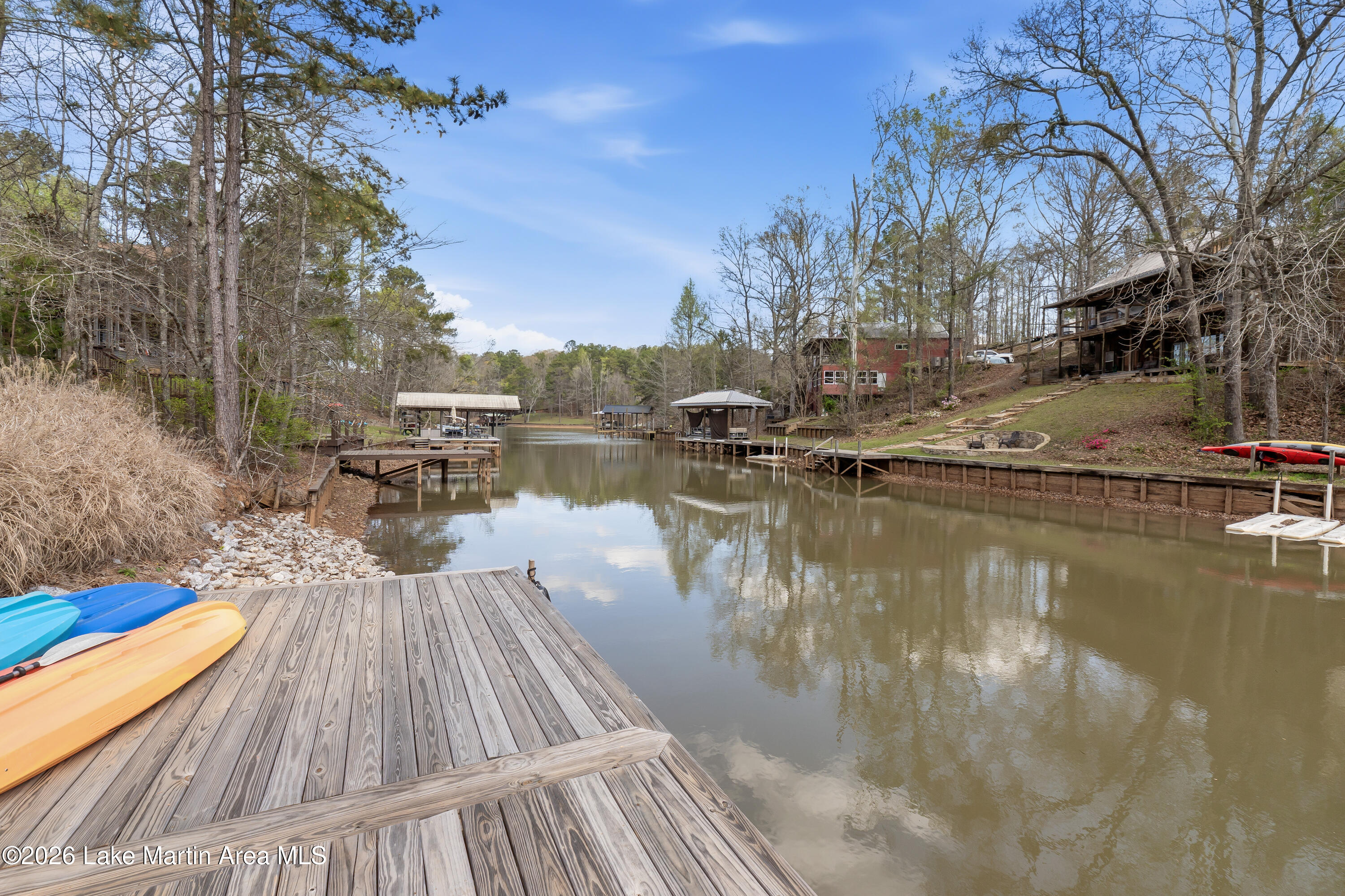 241 Pine Tree Cir
