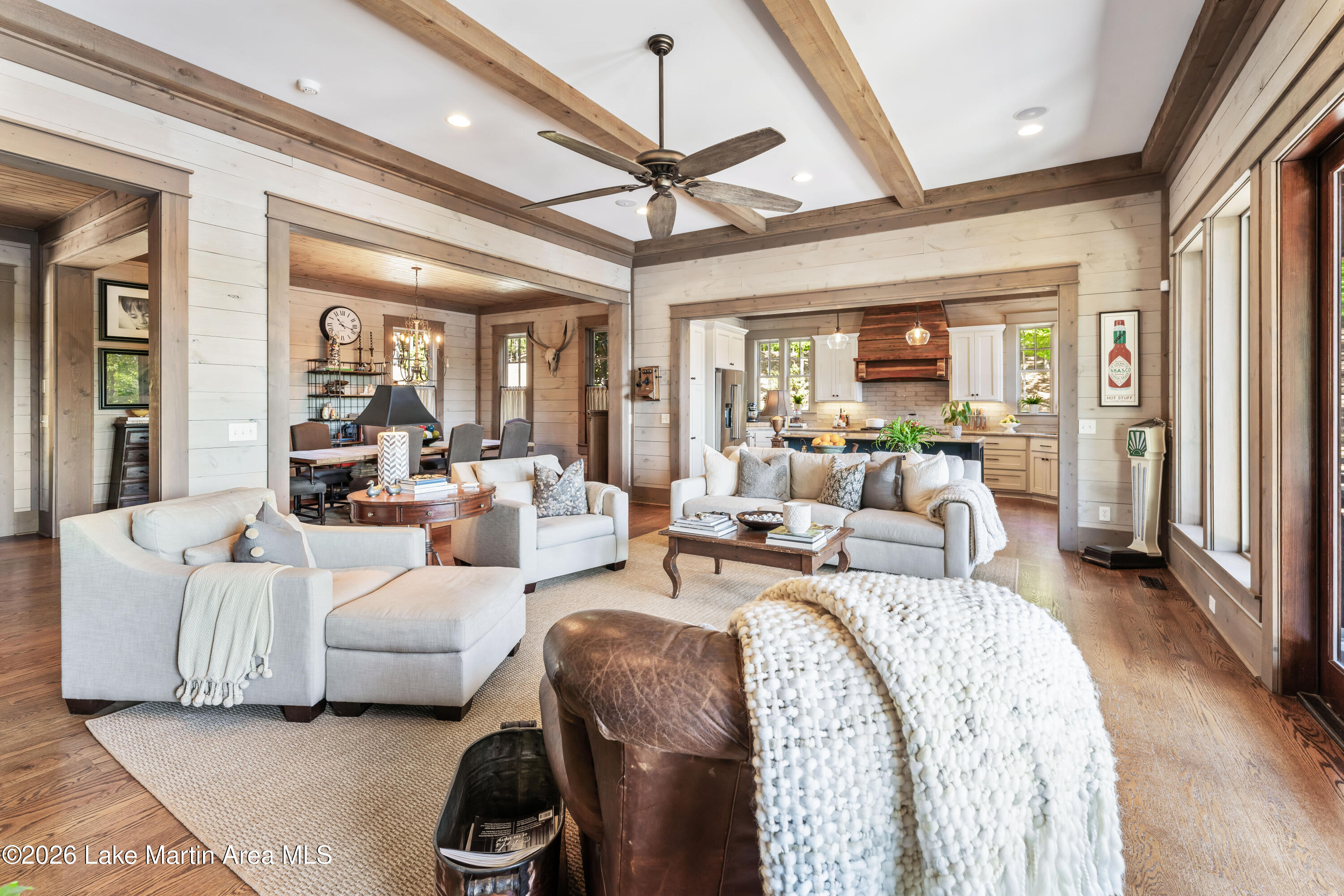 63 Flat Rock Ln