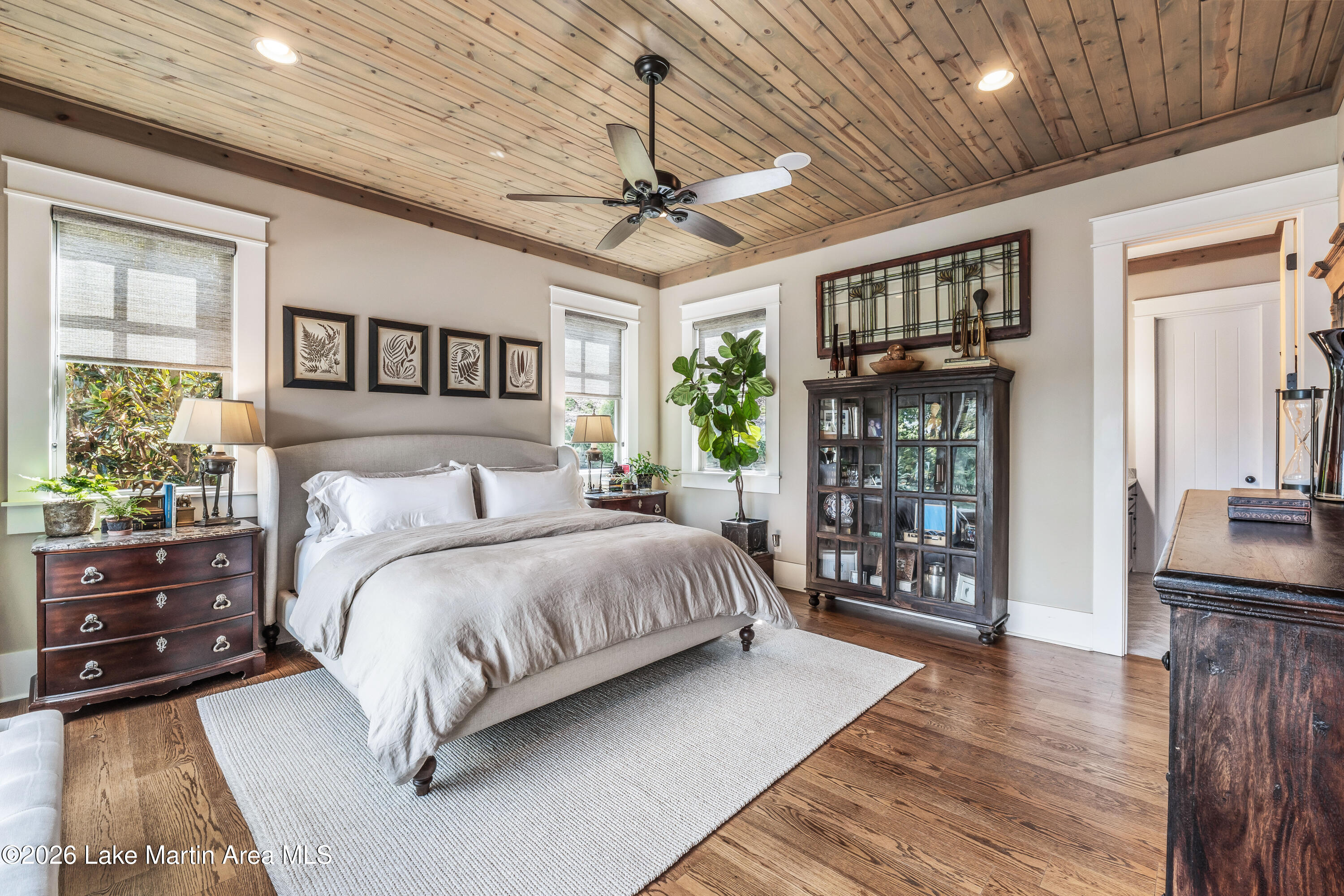 63 Flat Rock Ln