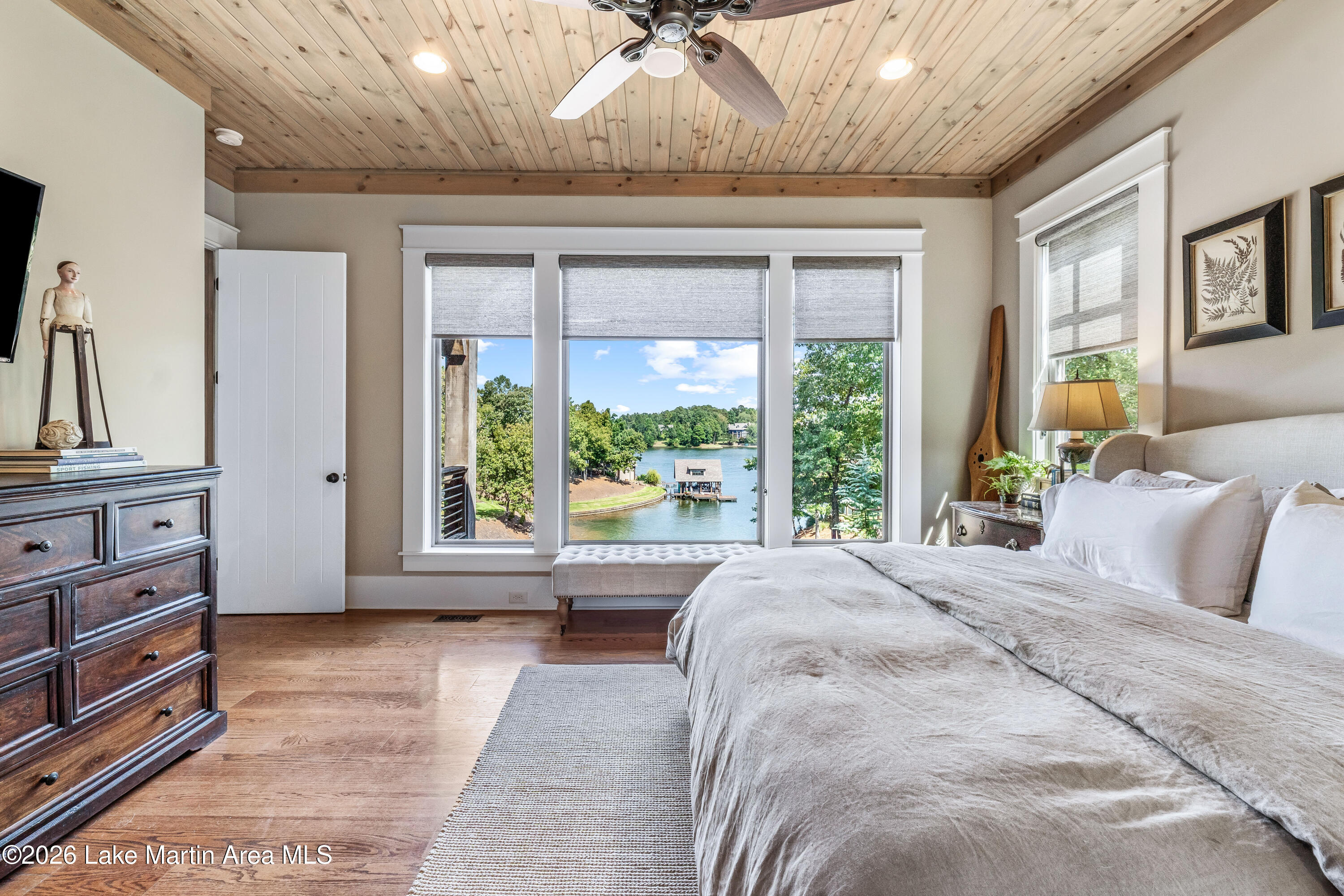 63 Flat Rock Ln