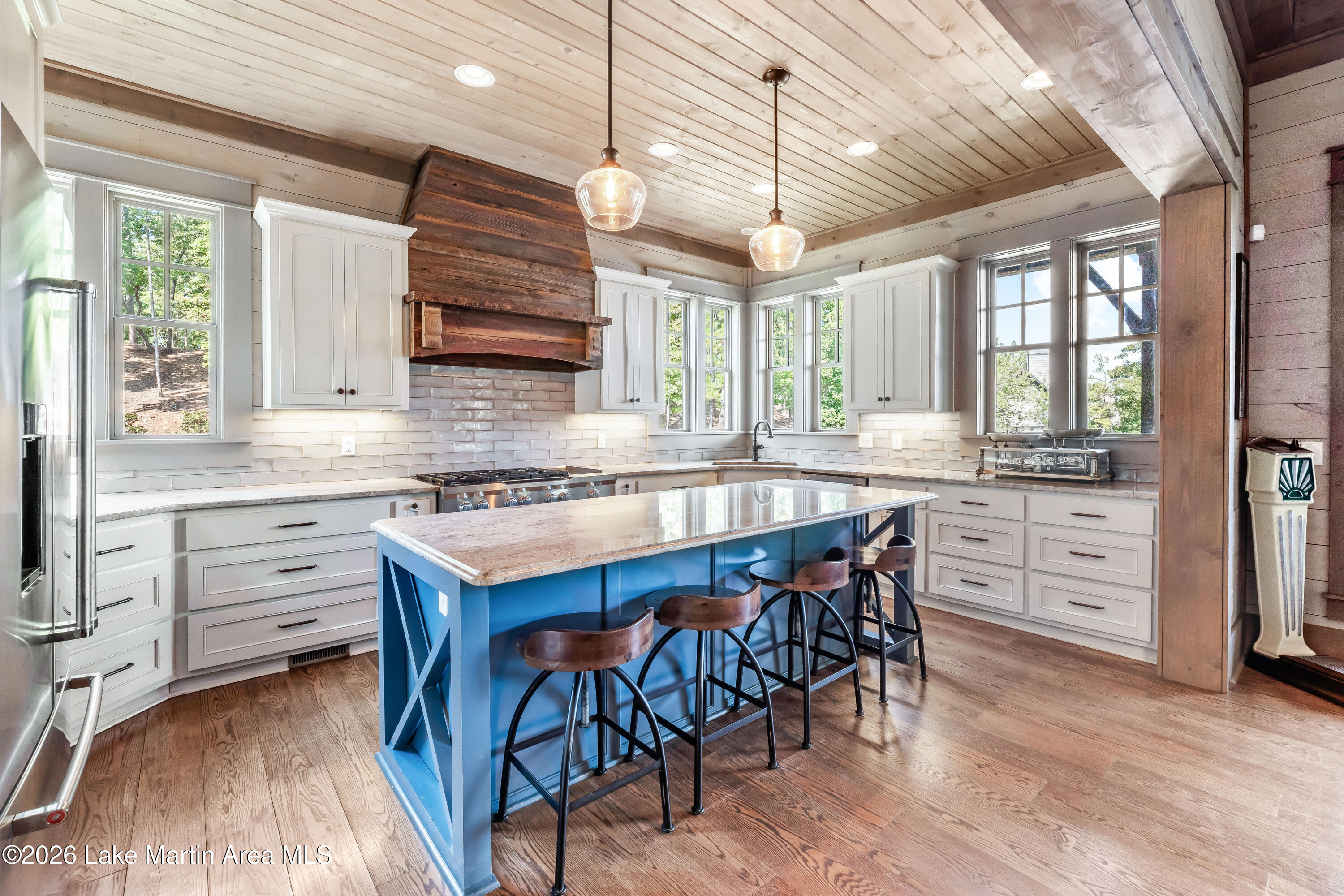 63 Flat Rock Ln