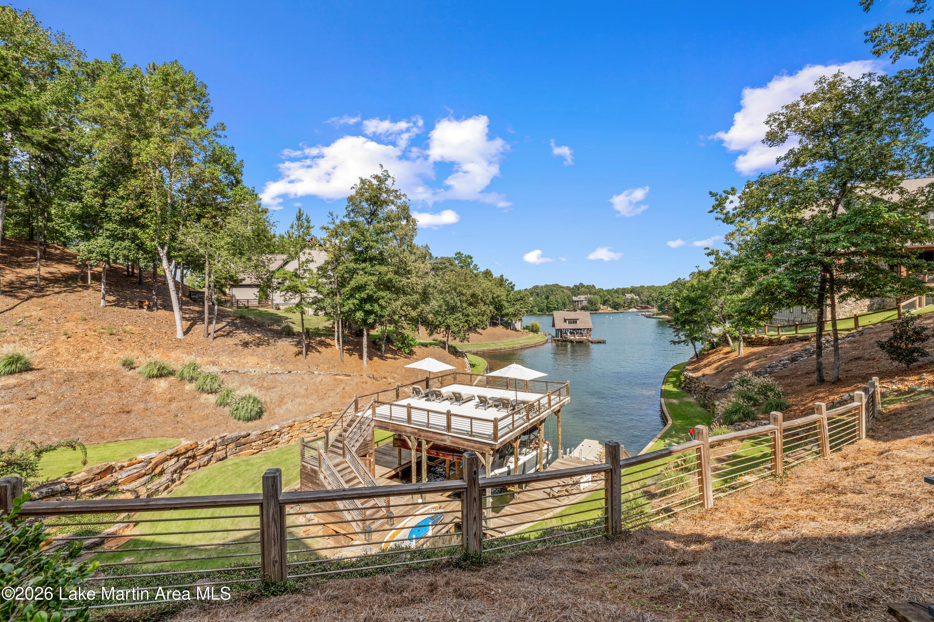 63 Flat Rock Ln
