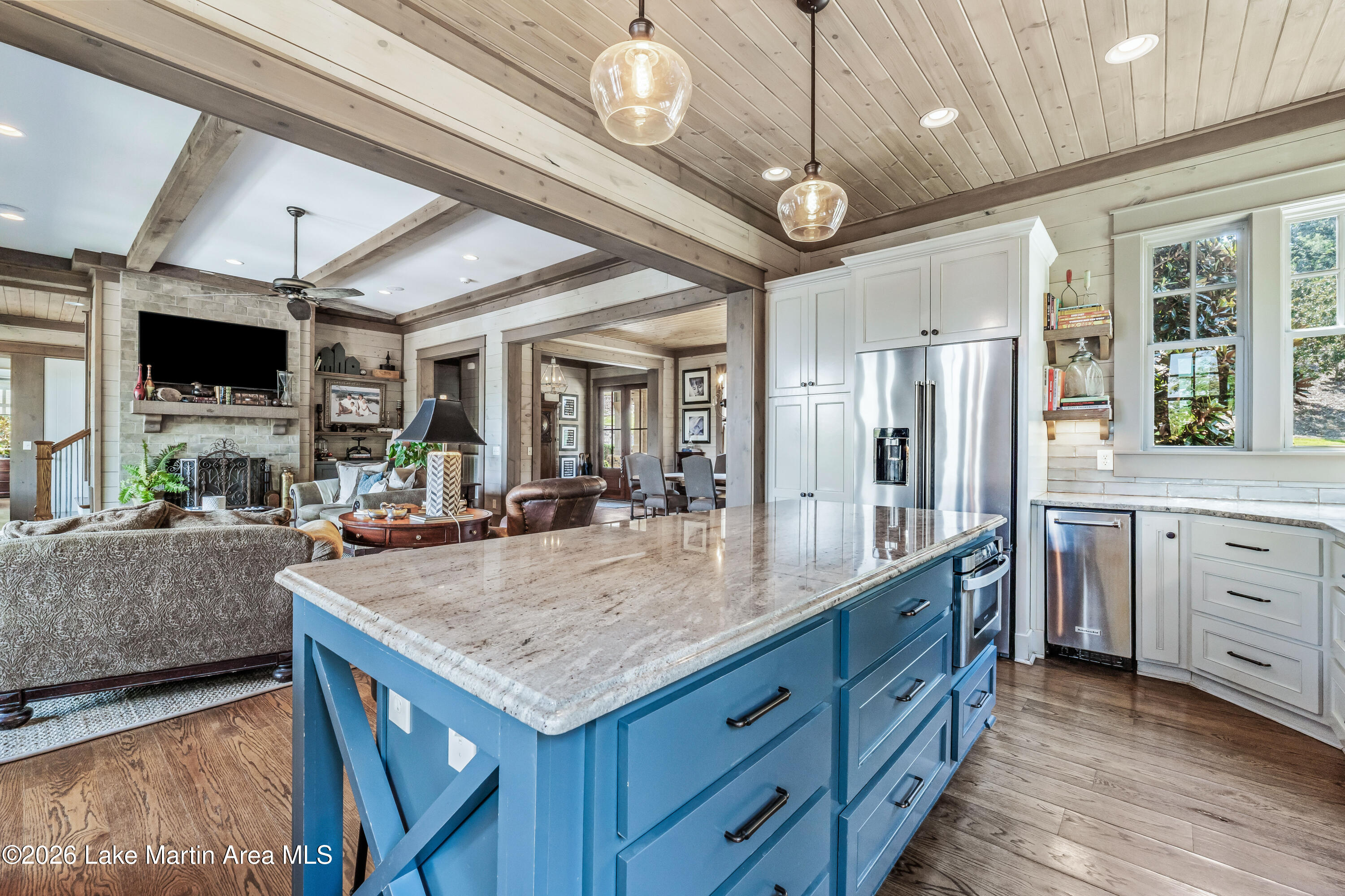 63 Flat Rock Ln