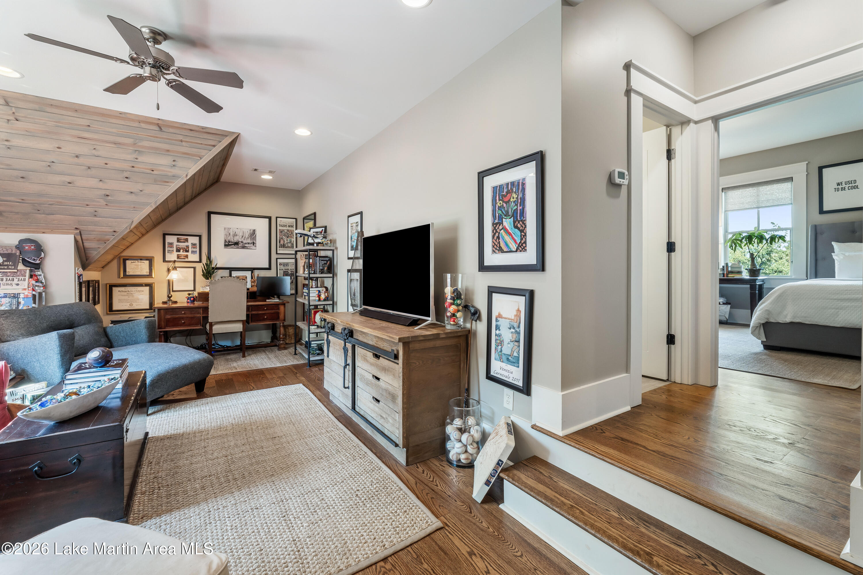 63 Flat Rock Ln