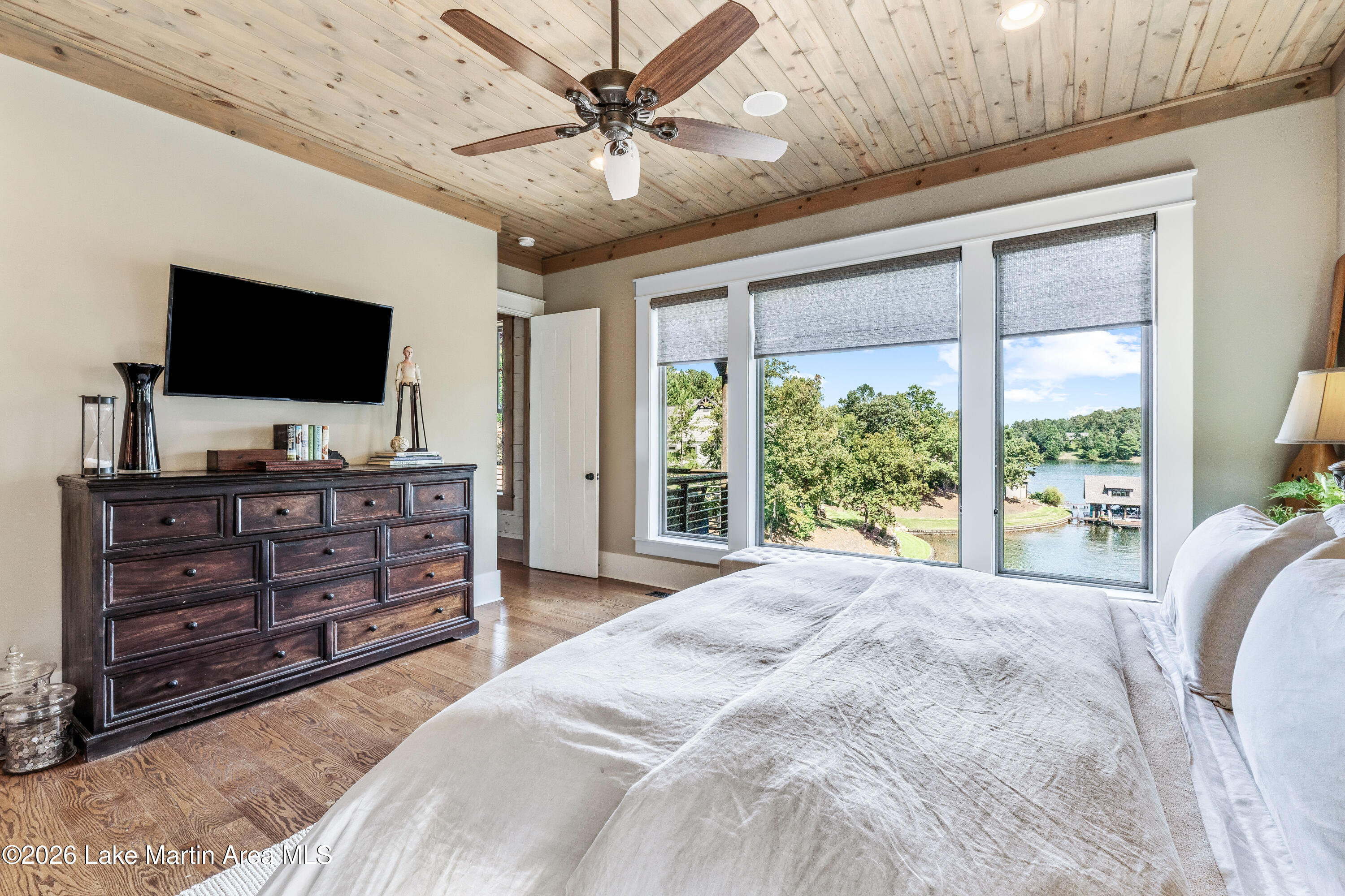 63 Flat Rock Ln