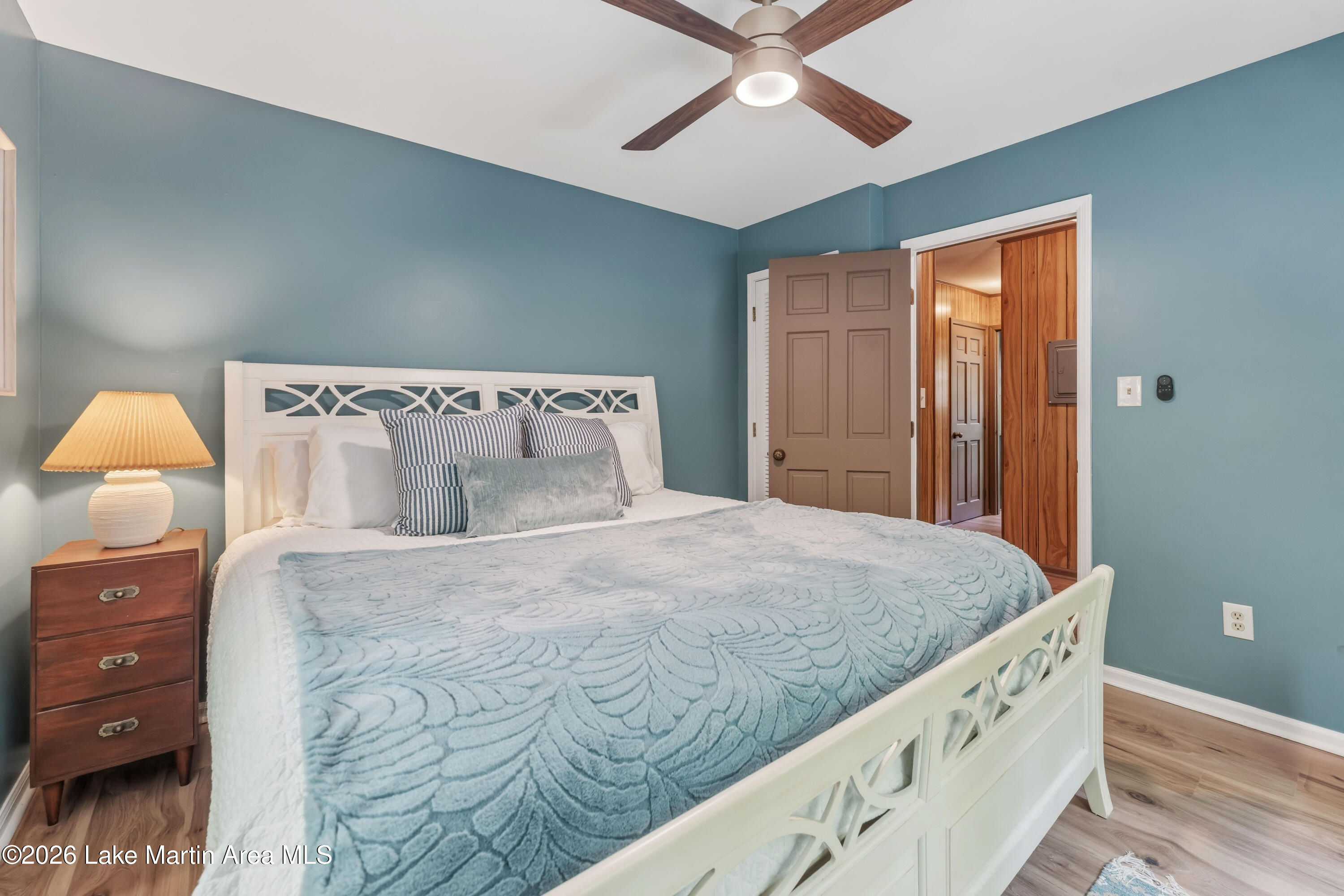 504 Dennis Creek Pt