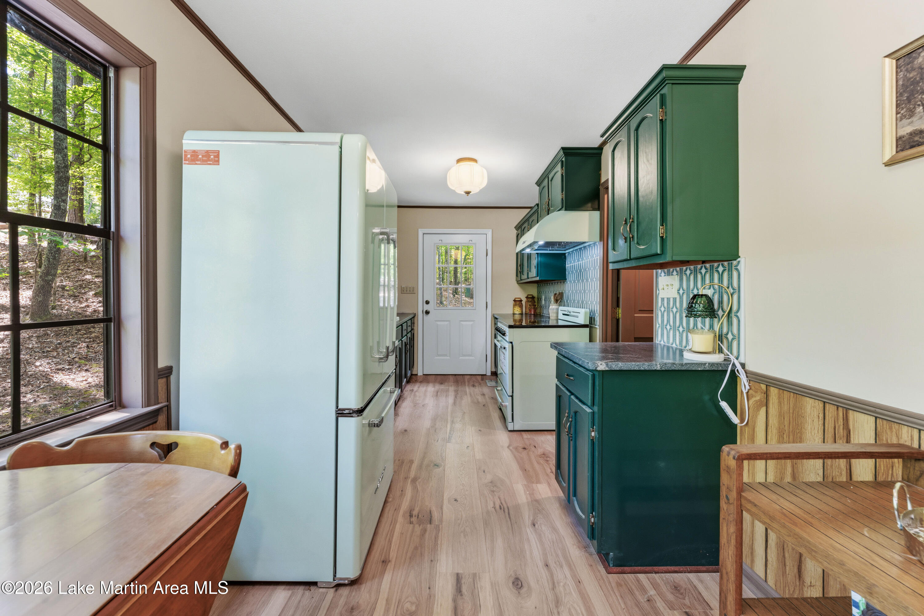 504 Dennis Creek Pt