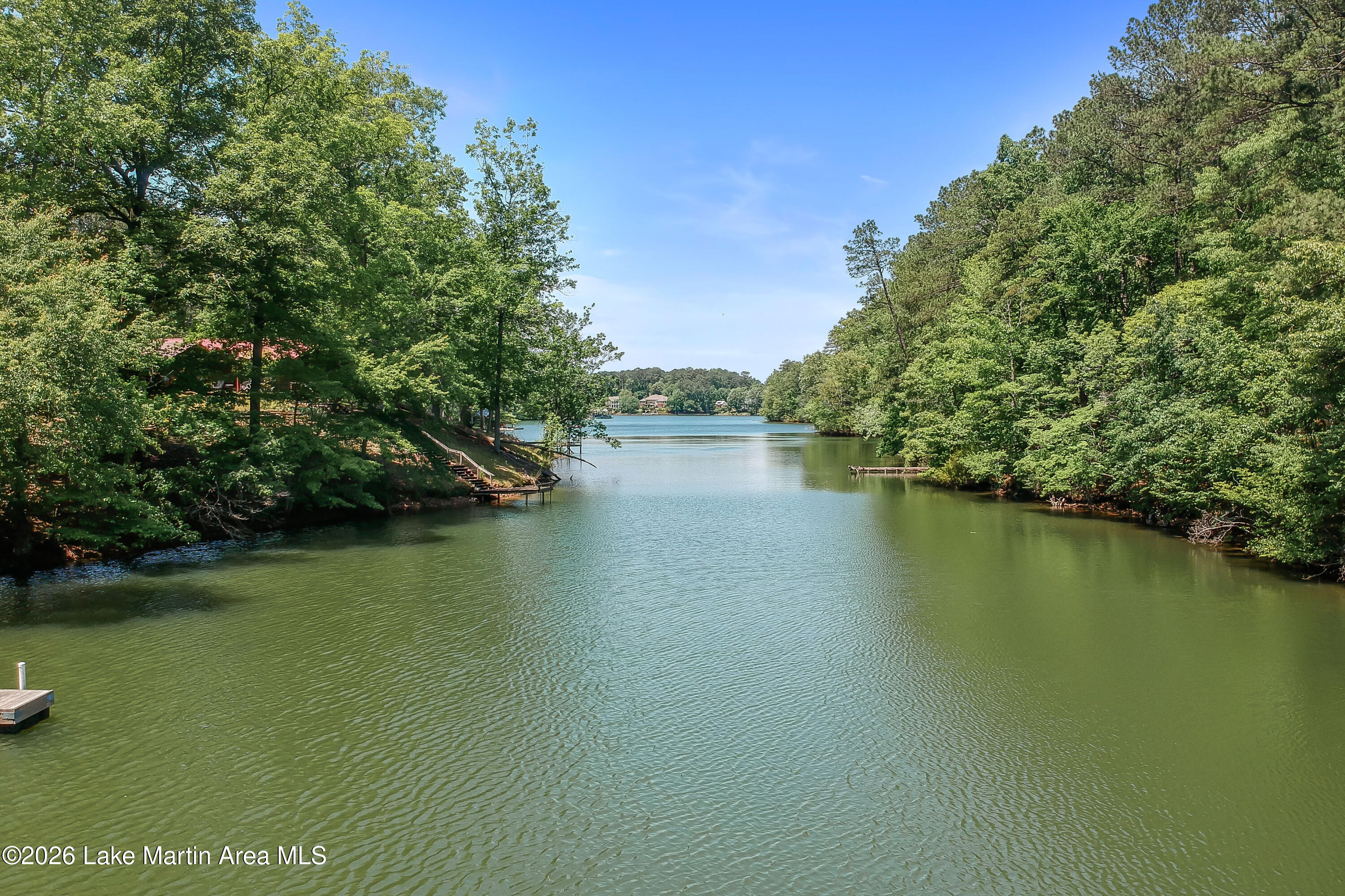 504 Dennis Creek Pt