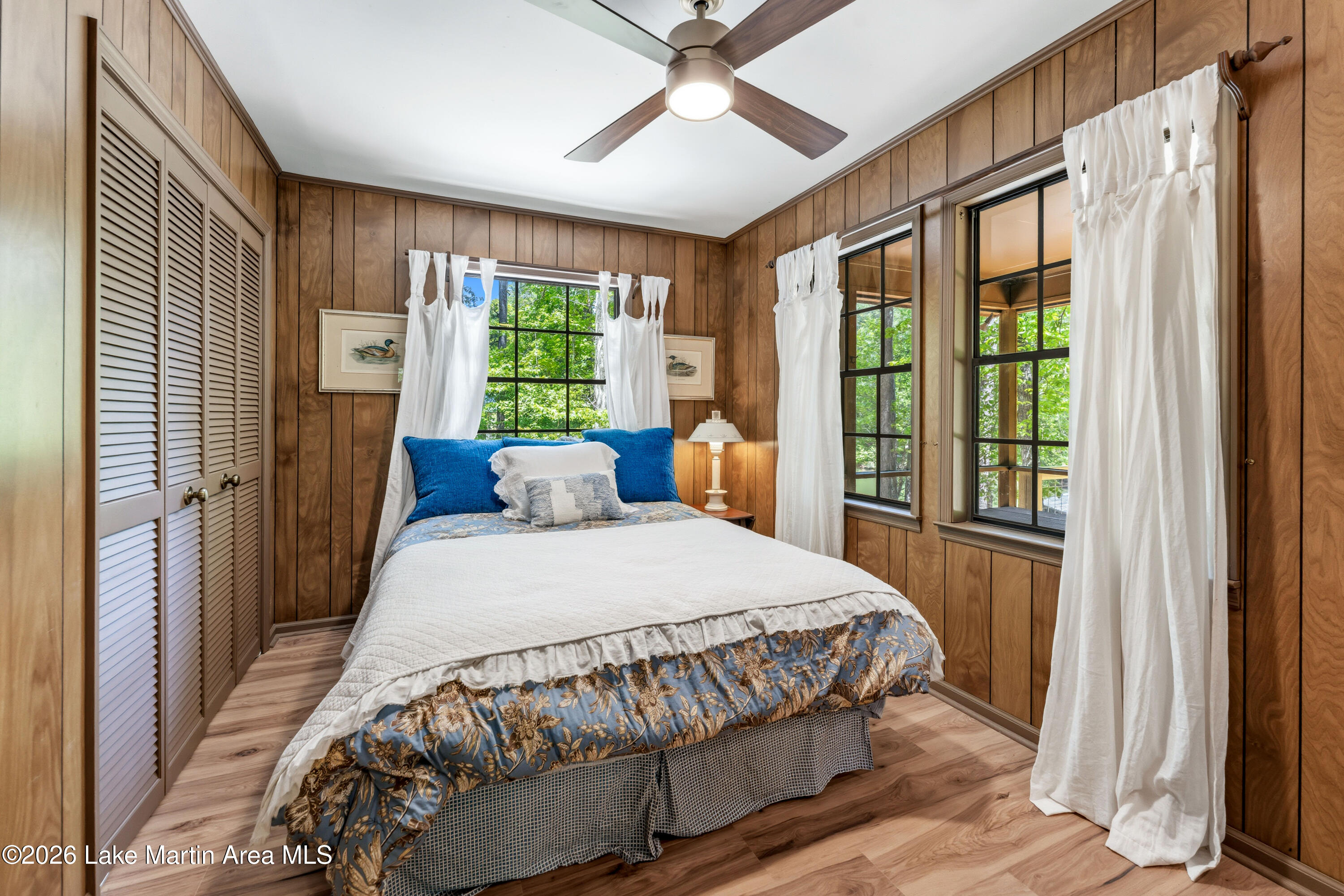 504 Dennis Creek Pt