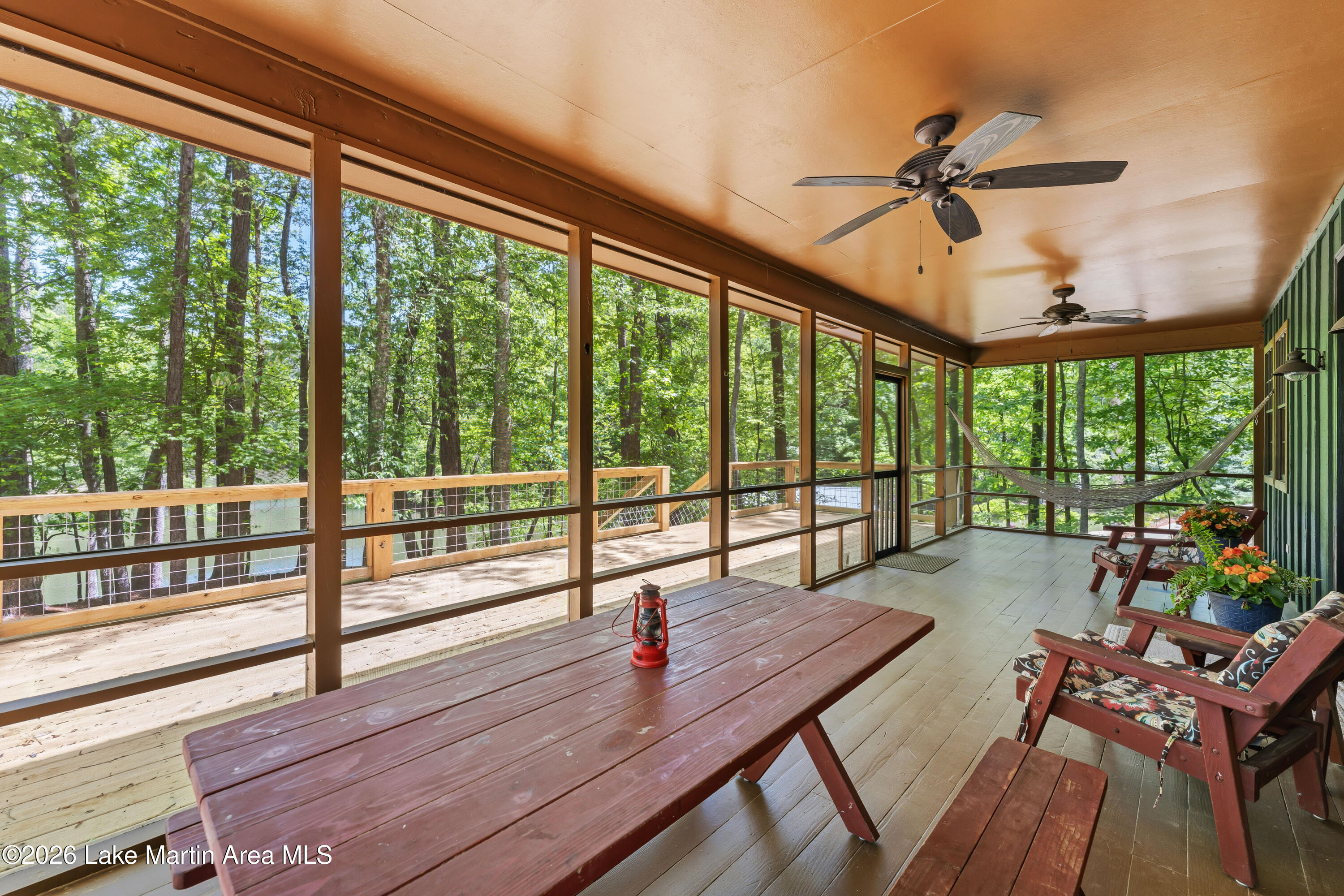 504 Dennis Creek Pt