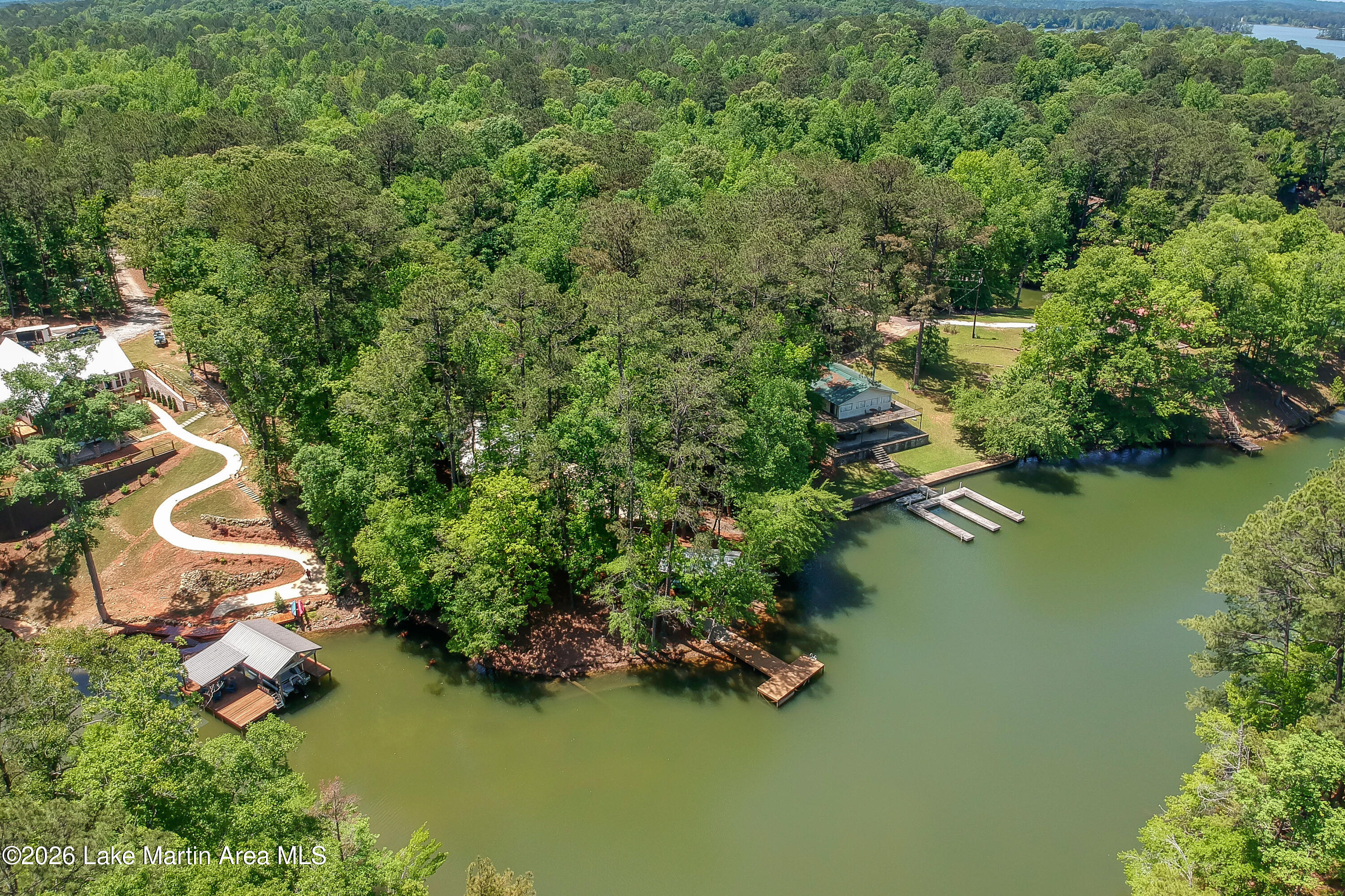 504 Dennis Creek Pt