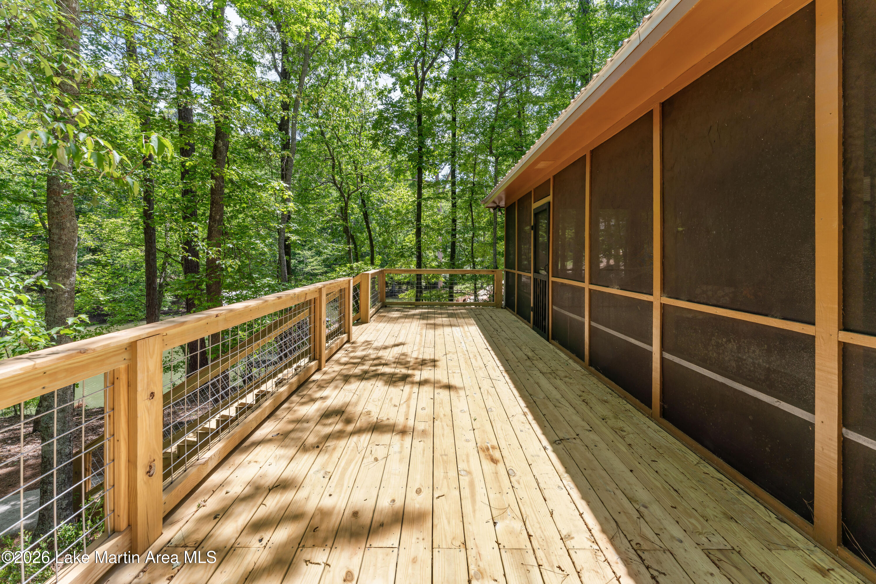 504 Dennis Creek Pt