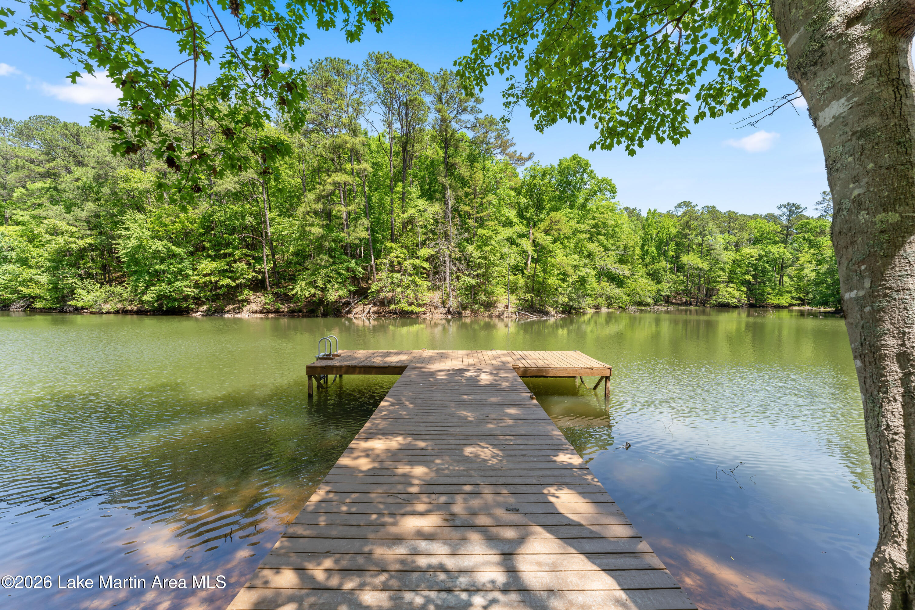 504 Dennis Creek Pt