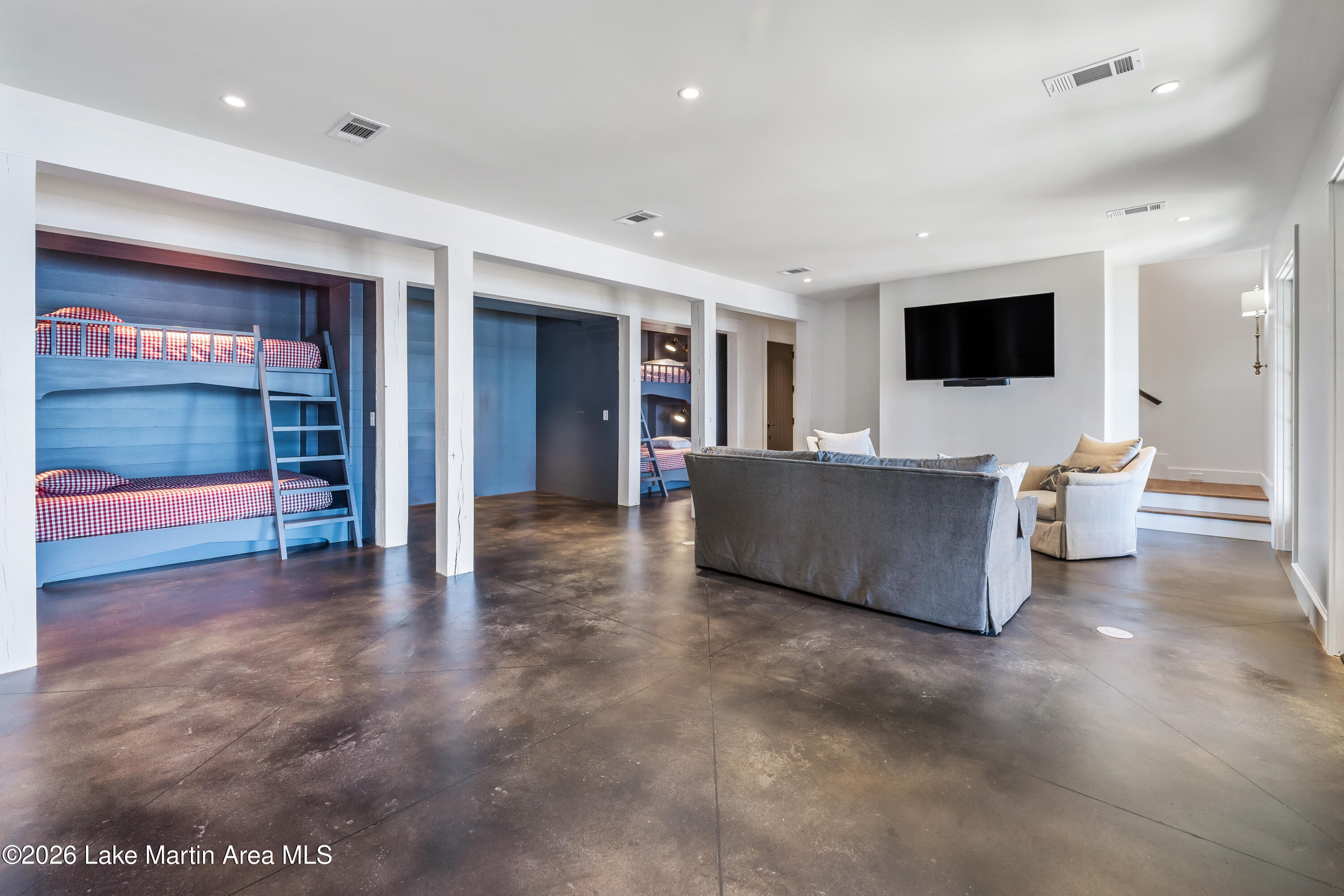 214 Trout Lily Ln