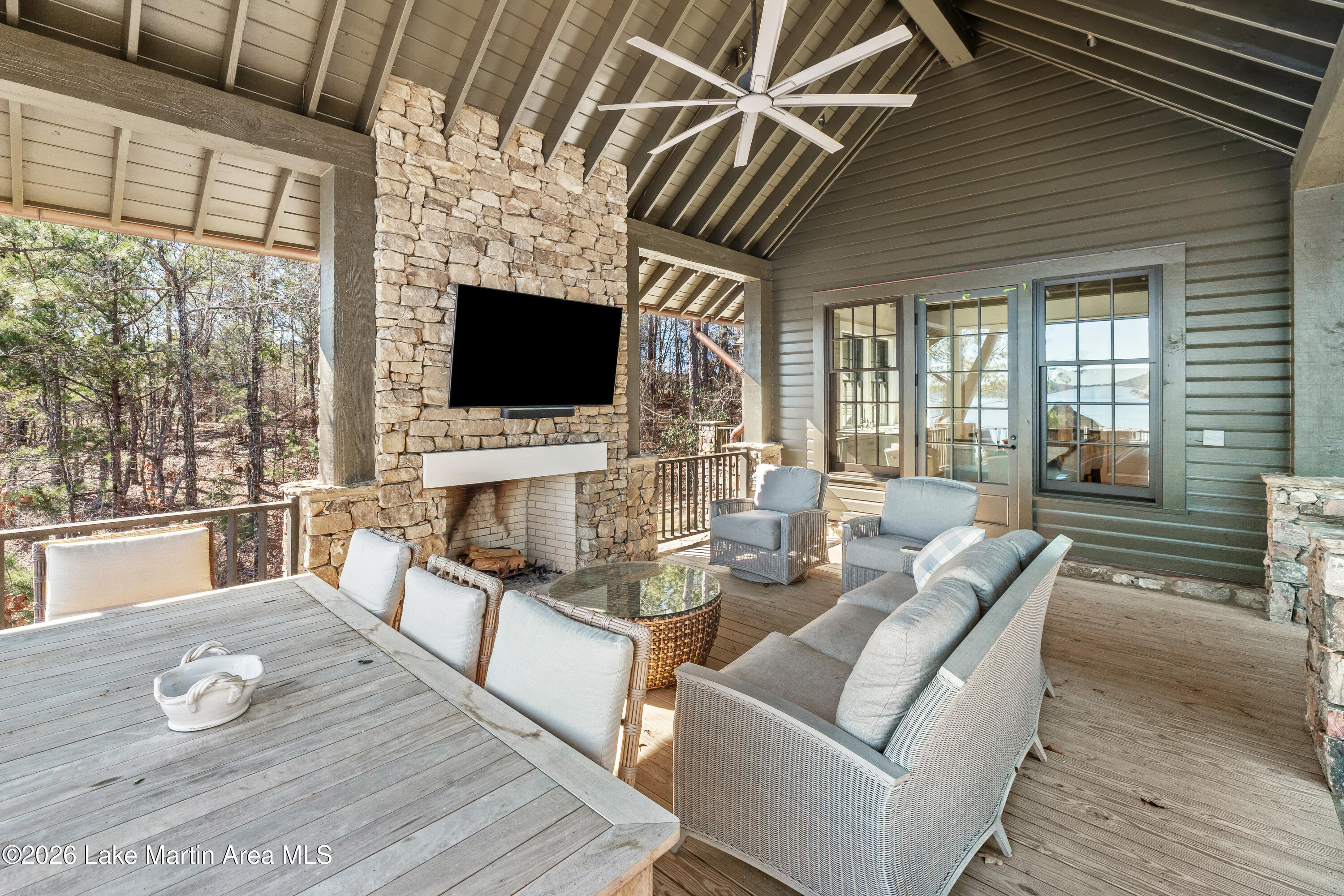 214 Trout Lily Ln