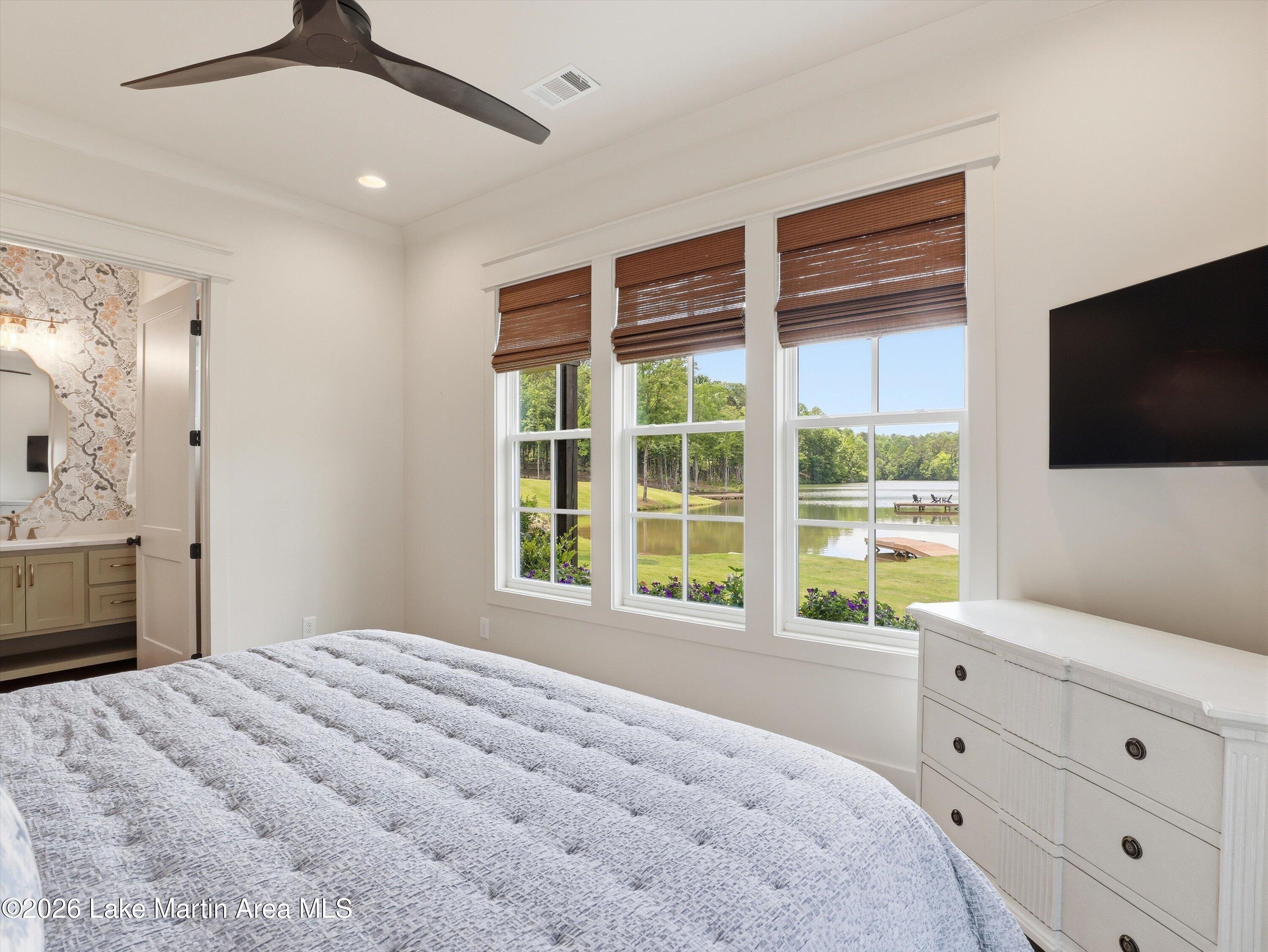 275 Magnolia Way