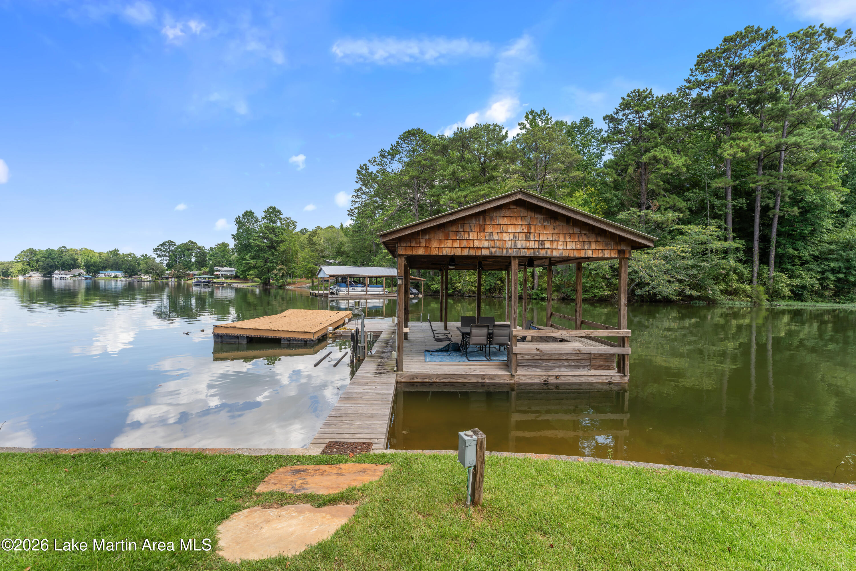 58 Lake Hill Dr