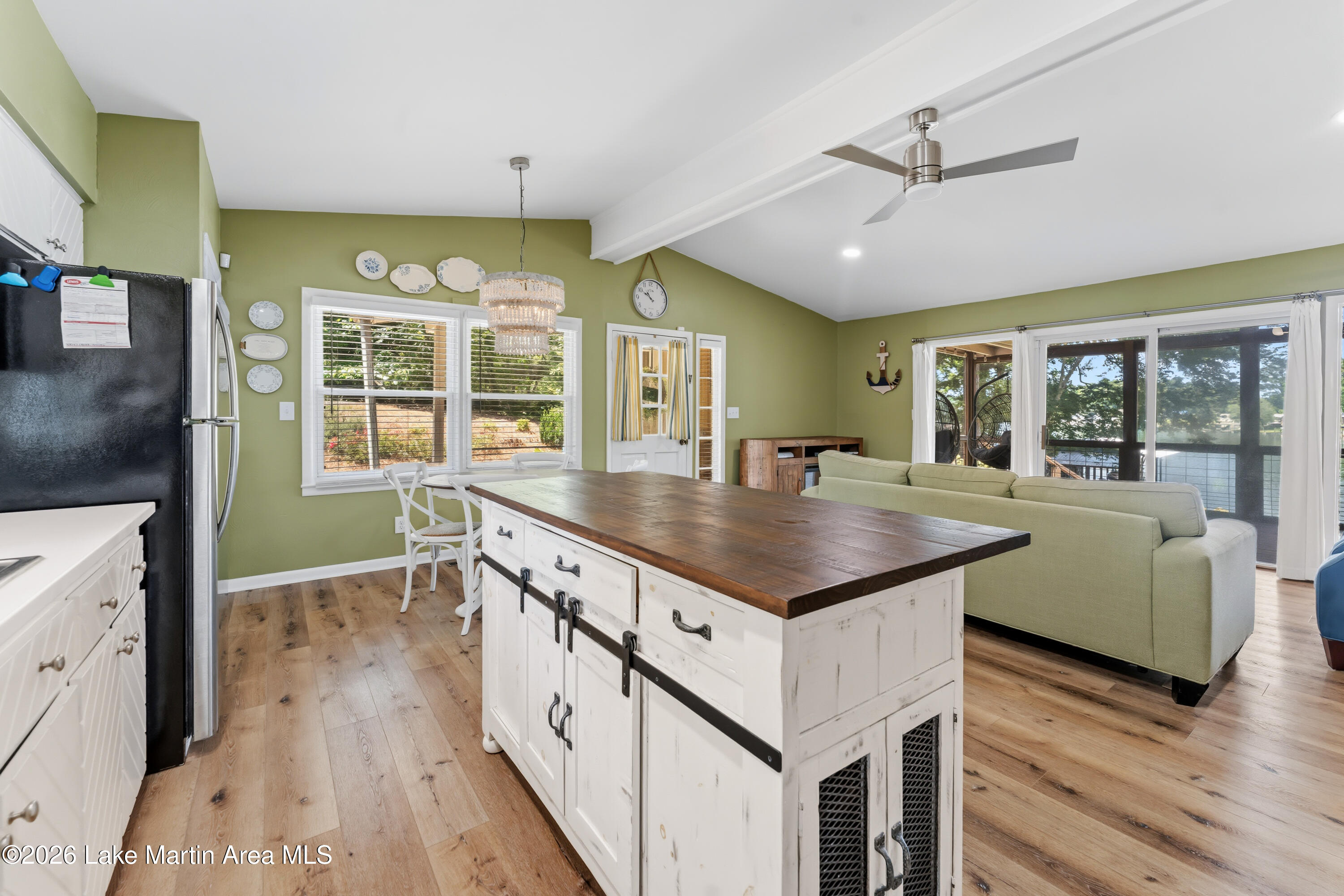 58 Lake Hill Dr
