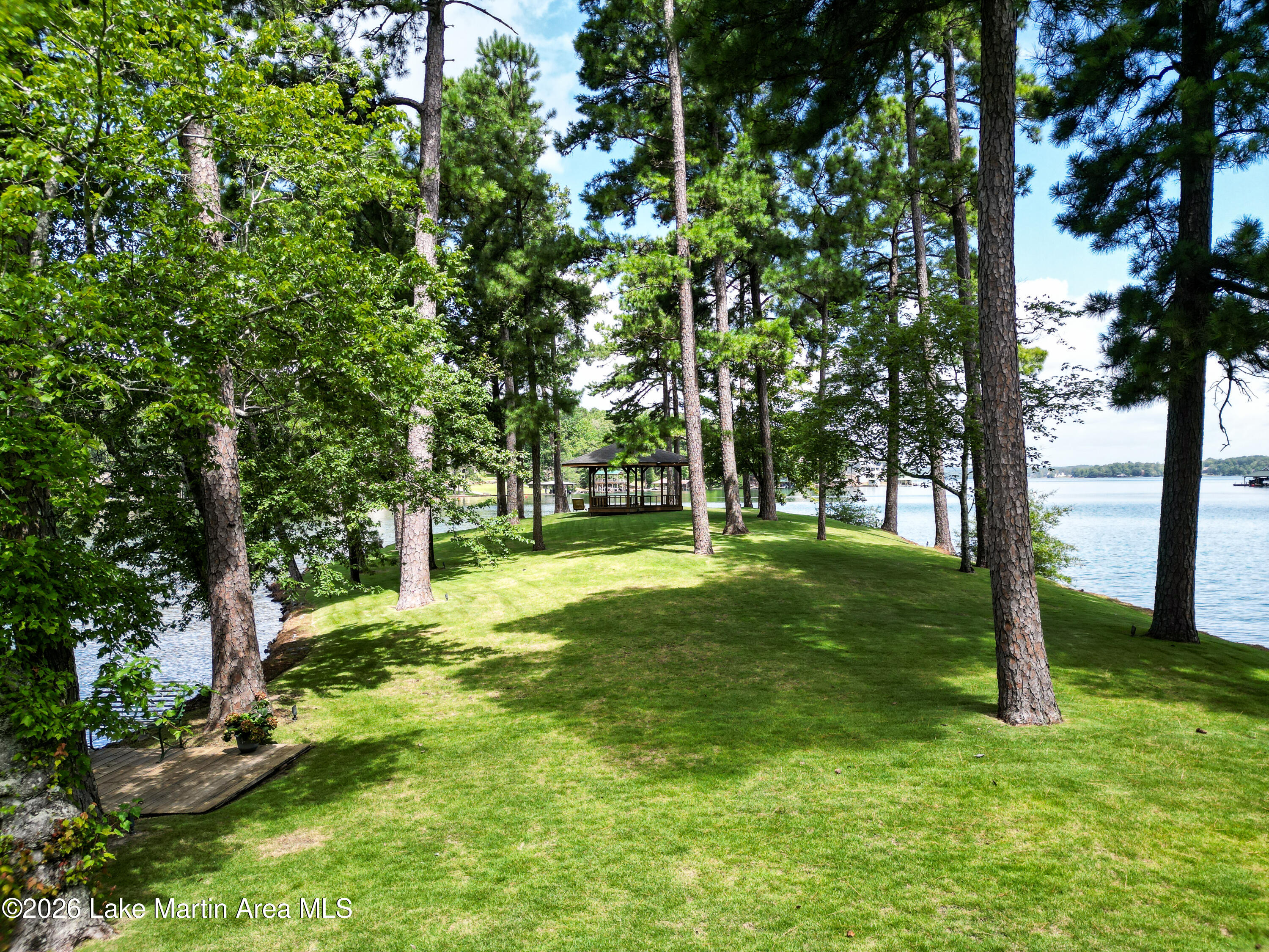 76 Weldon Way