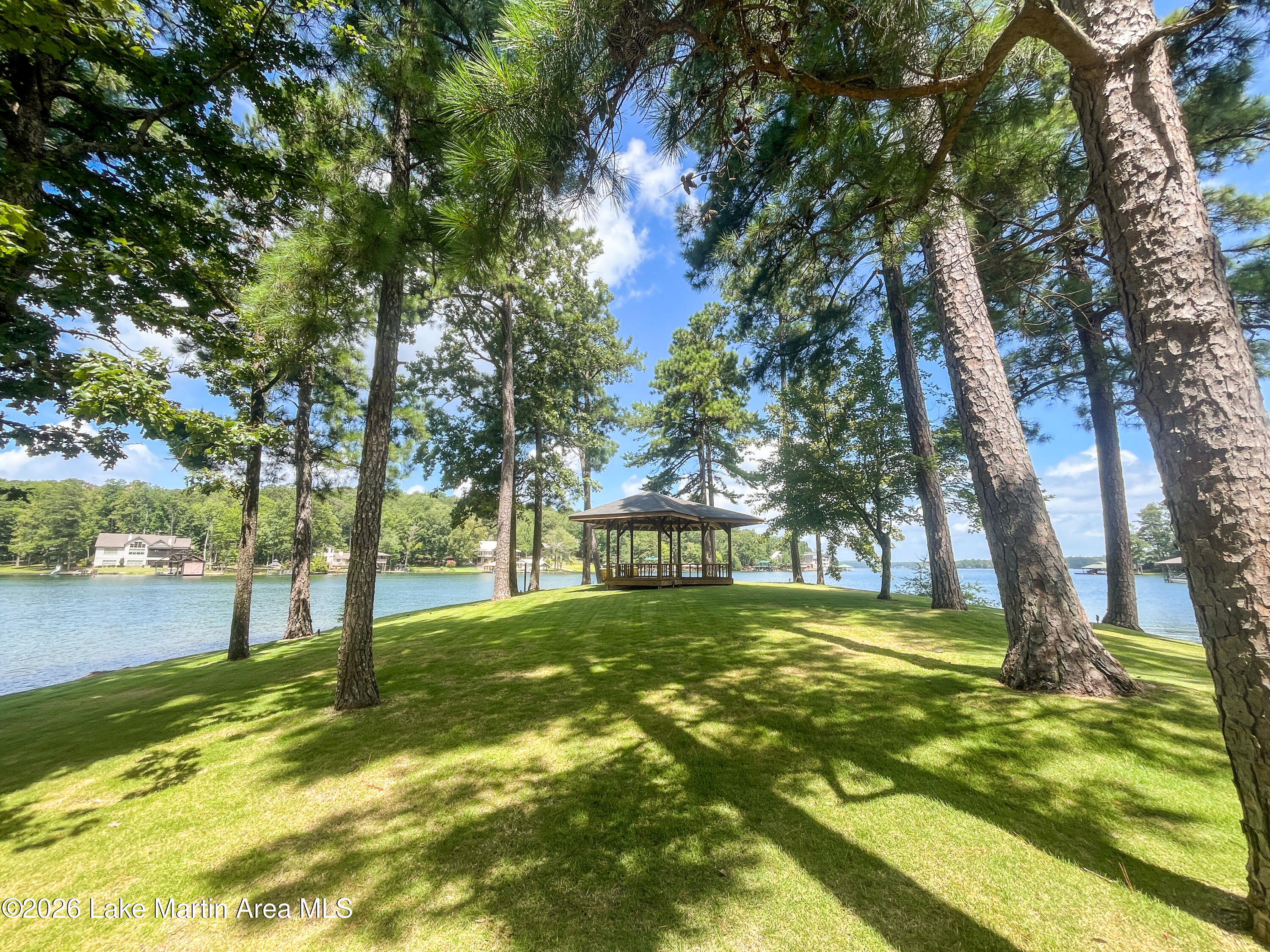76 Weldon Way