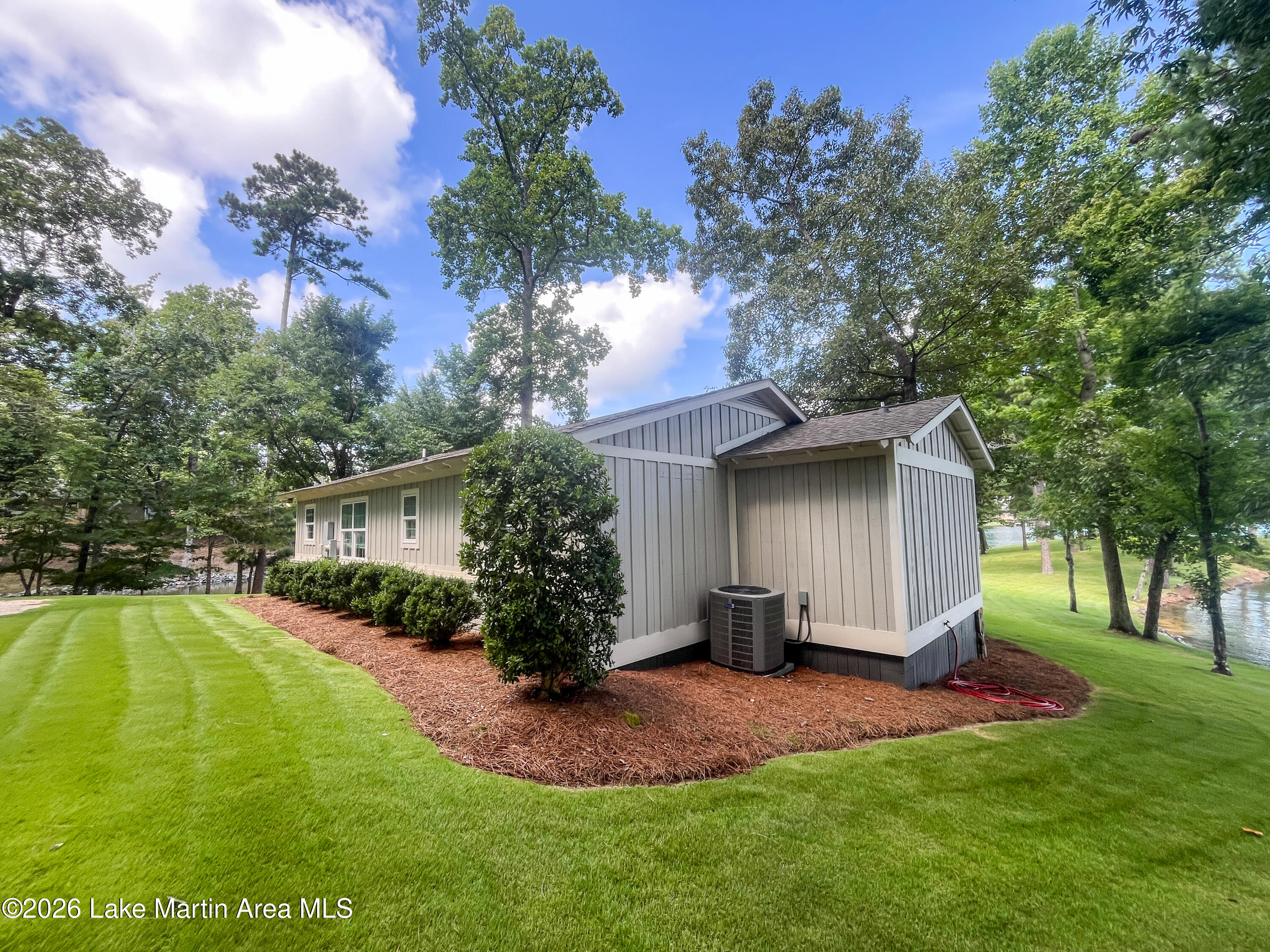 76 Weldon Way