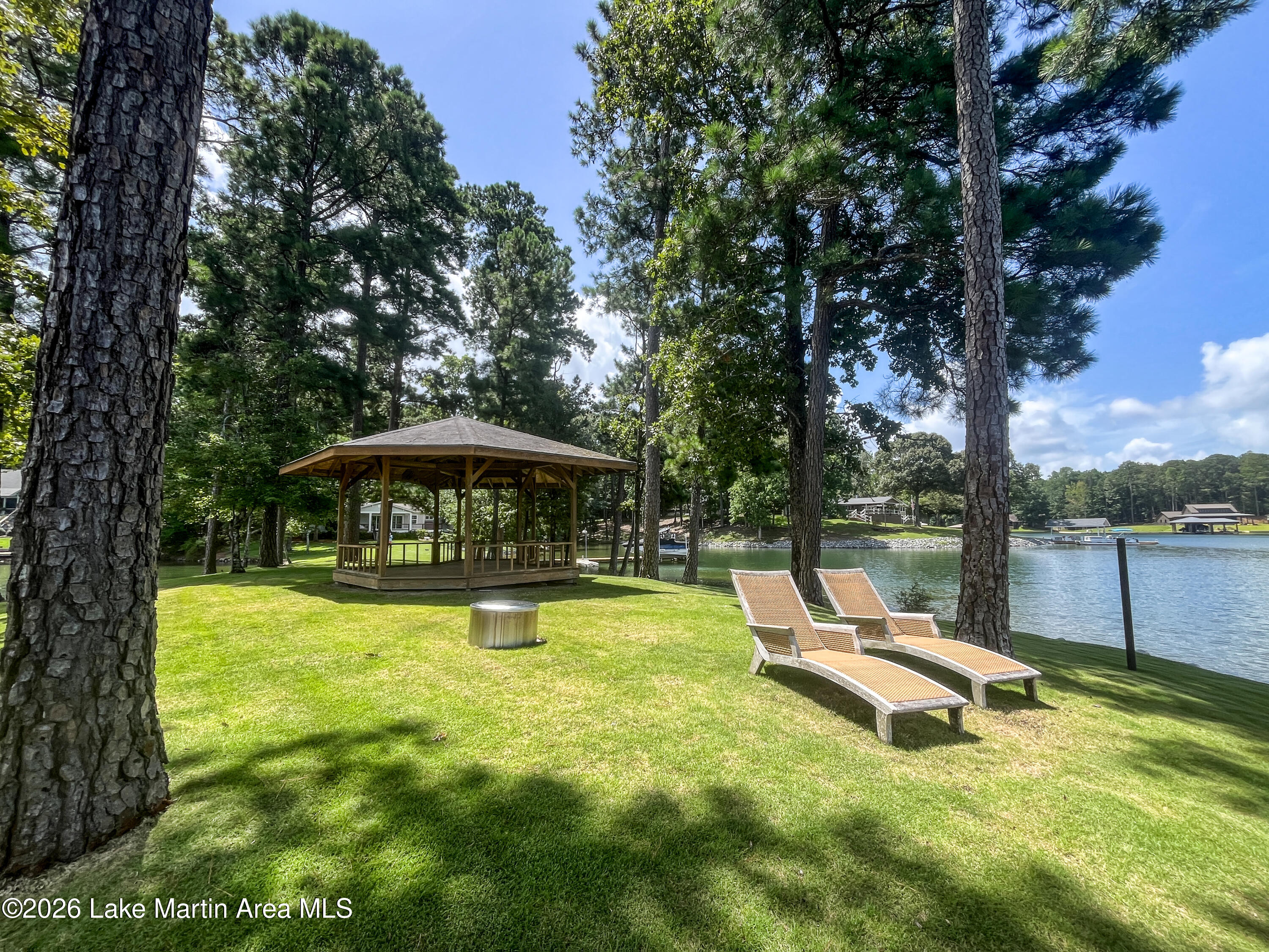 76 Weldon Way