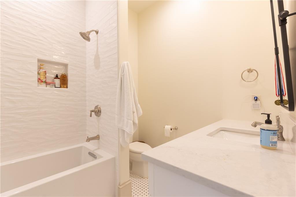 4785 Brinkley Lane