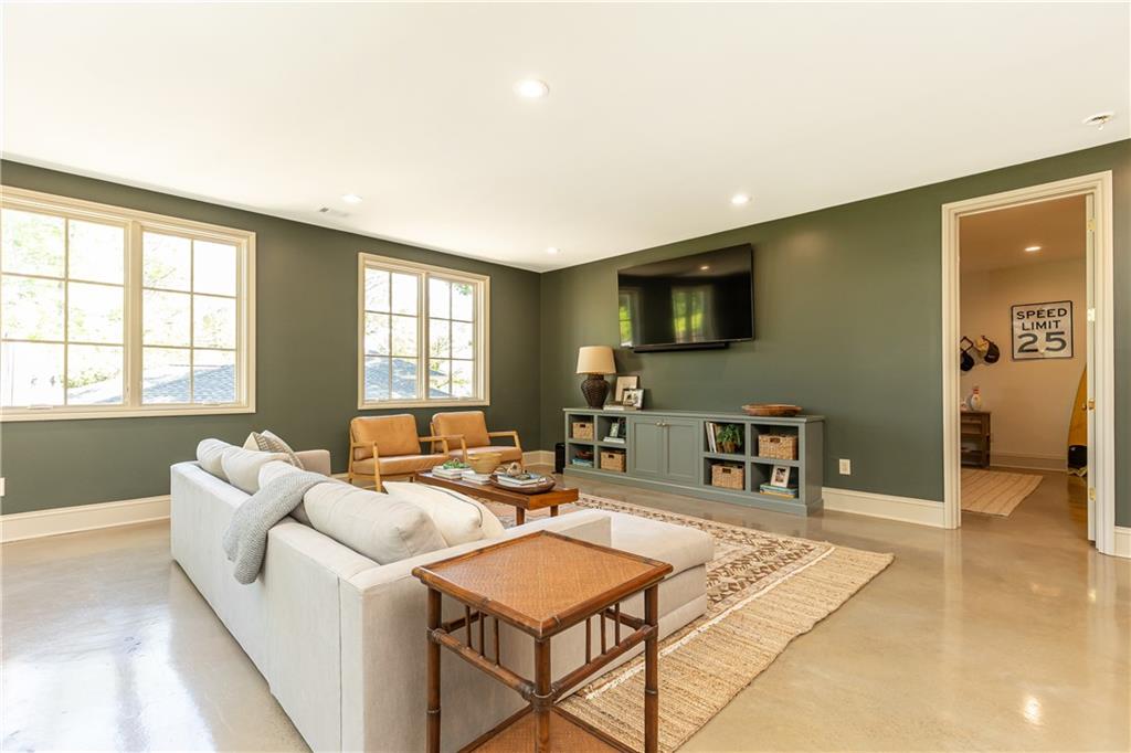 4785 Brinkley Lane