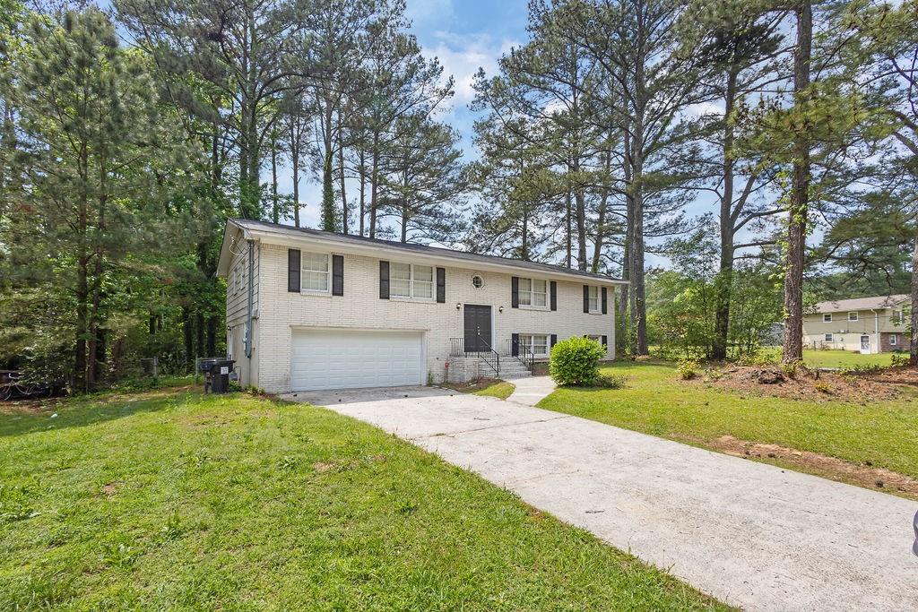 6307 Thornhedge Drive