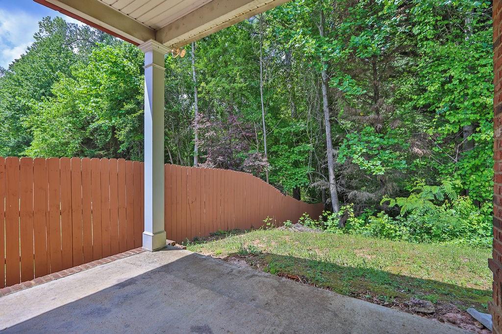 735 Scenic Creek Drive
