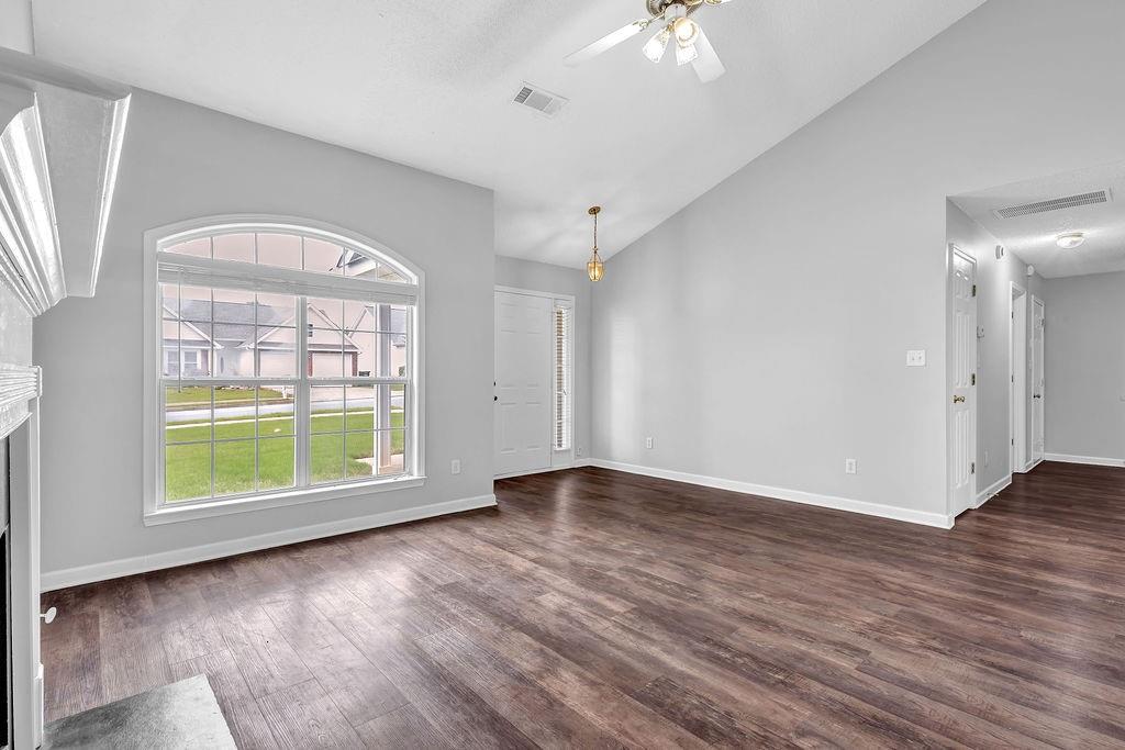3020 Meadow Glen Pass