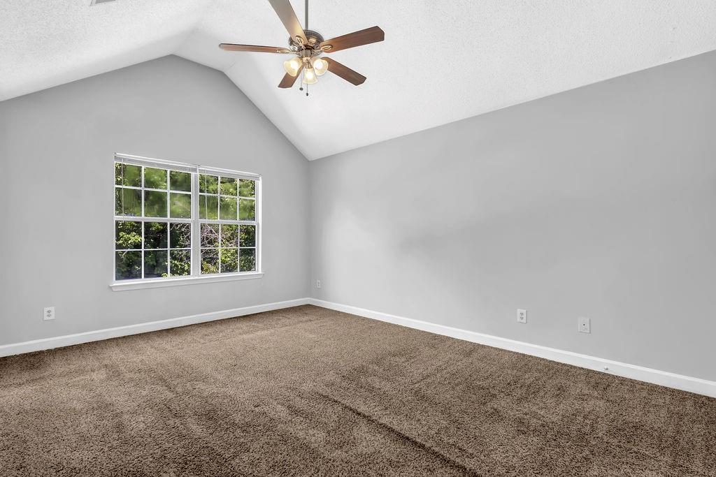 3534 Oakshire Way SE