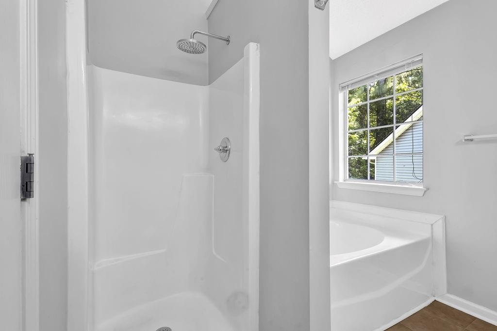 3534 Oakshire Way SE