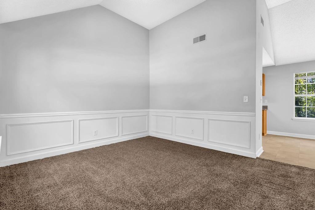 3534 Oakshire Way SE