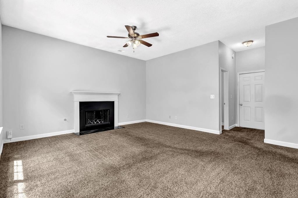 3534 Oakshire Way SE