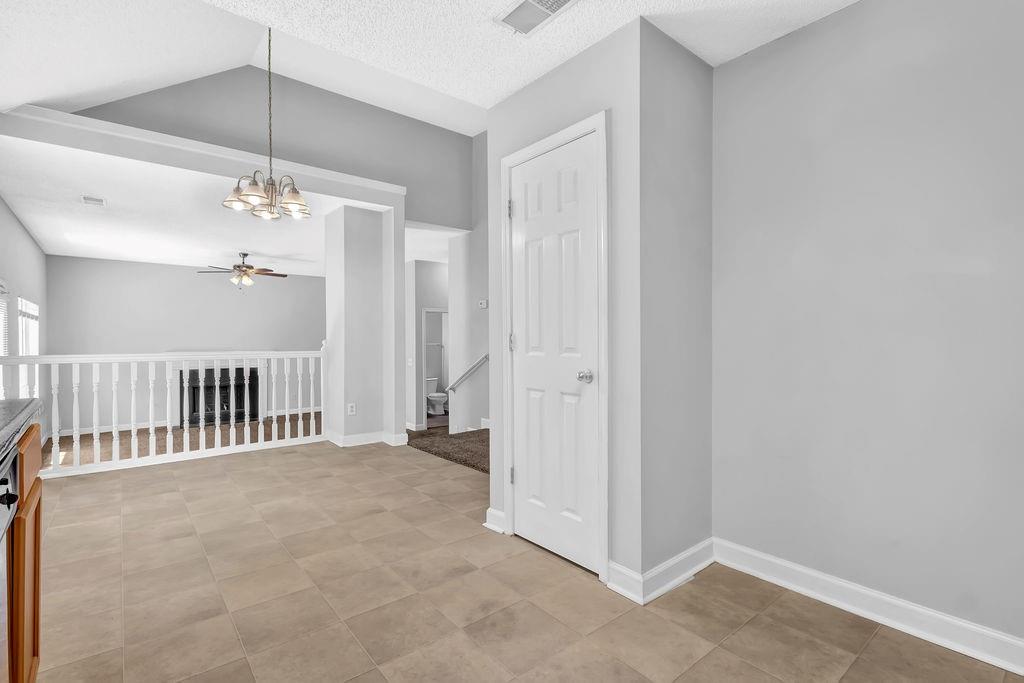 3534 Oakshire Way SE