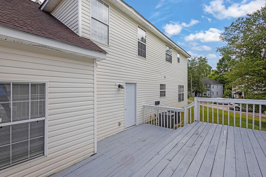 3885 Riverview Chase Bluff