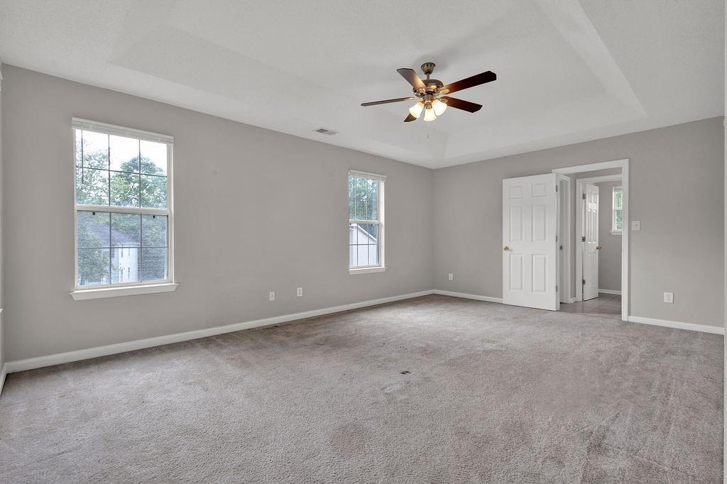 3885 Riverview Chase Bluff