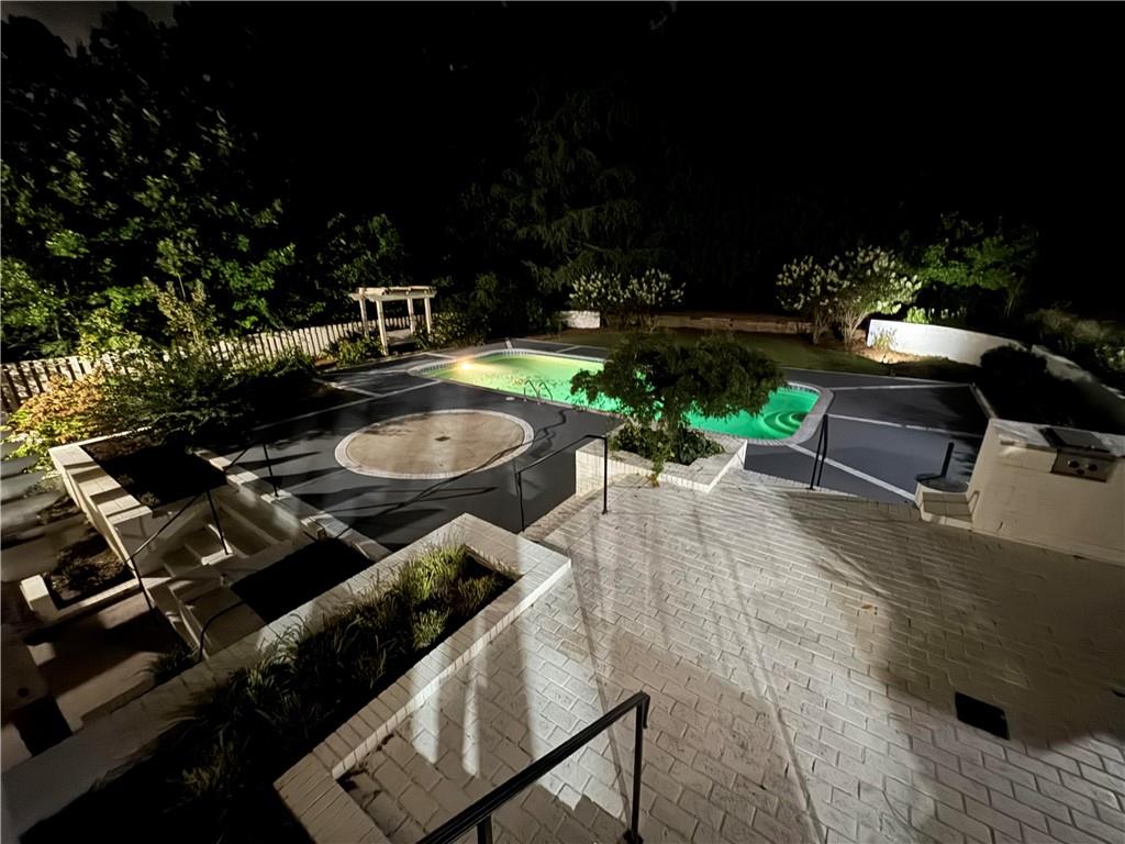 5650 Eden Roc Lane