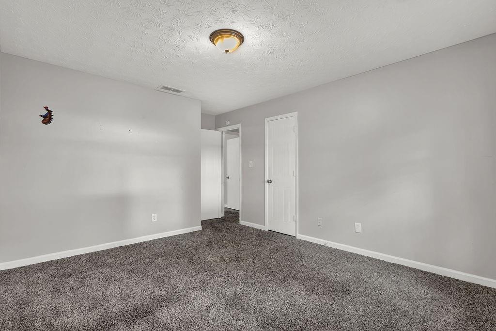 3189 Glen Hollow Drive