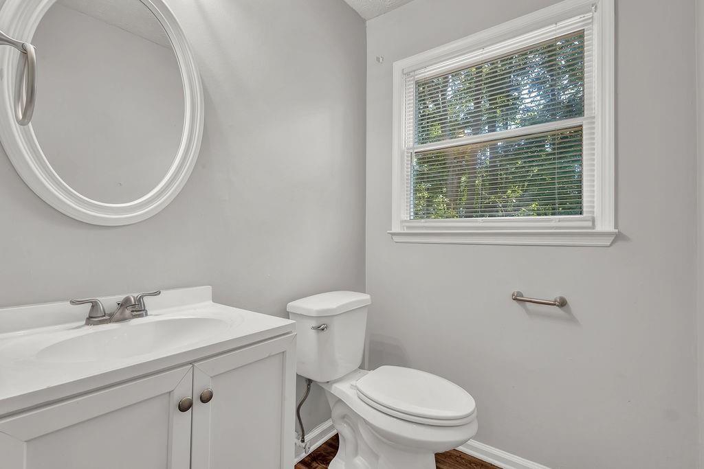 3189 Glen Hollow Drive