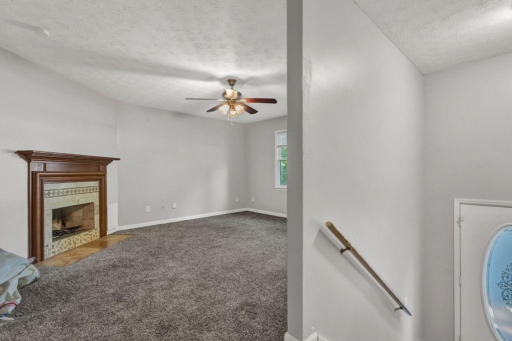 3189 Glen Hollow Drive