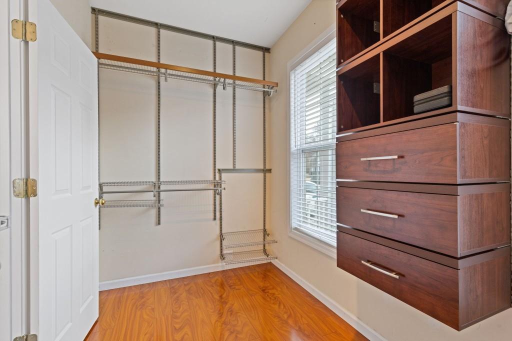 2813 Glenlocke Way NW