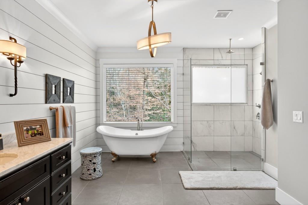 3631 Tanglewood Drive