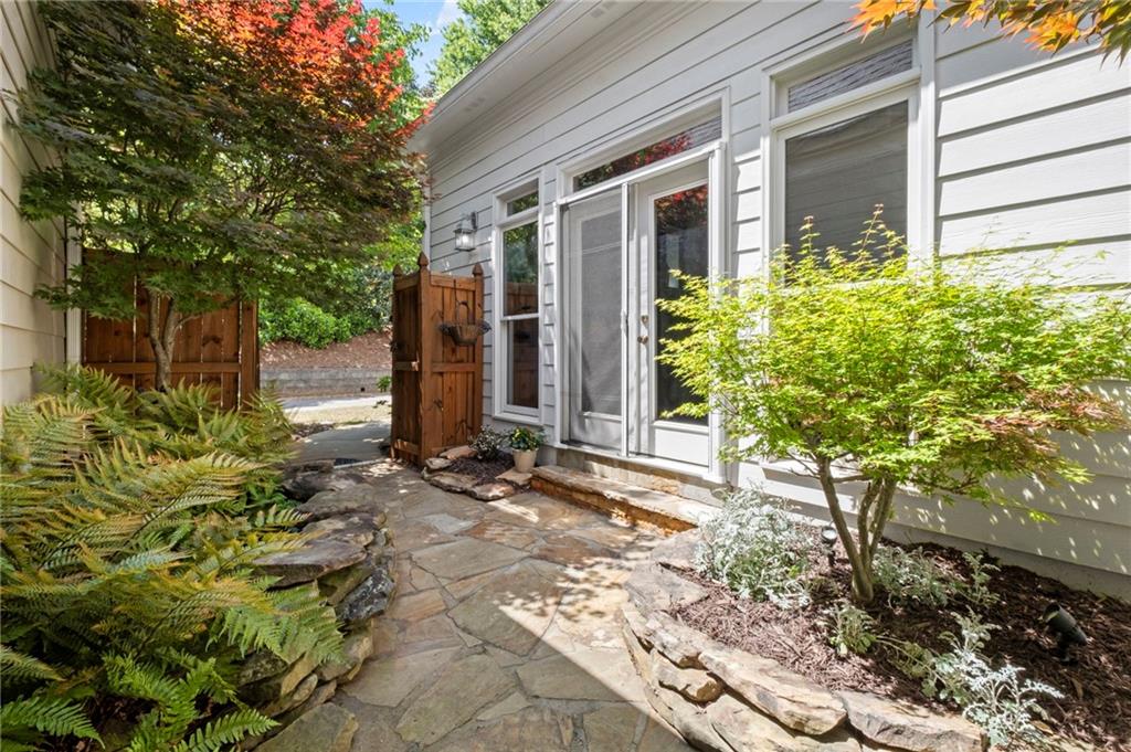 120 Kendemere Pointe