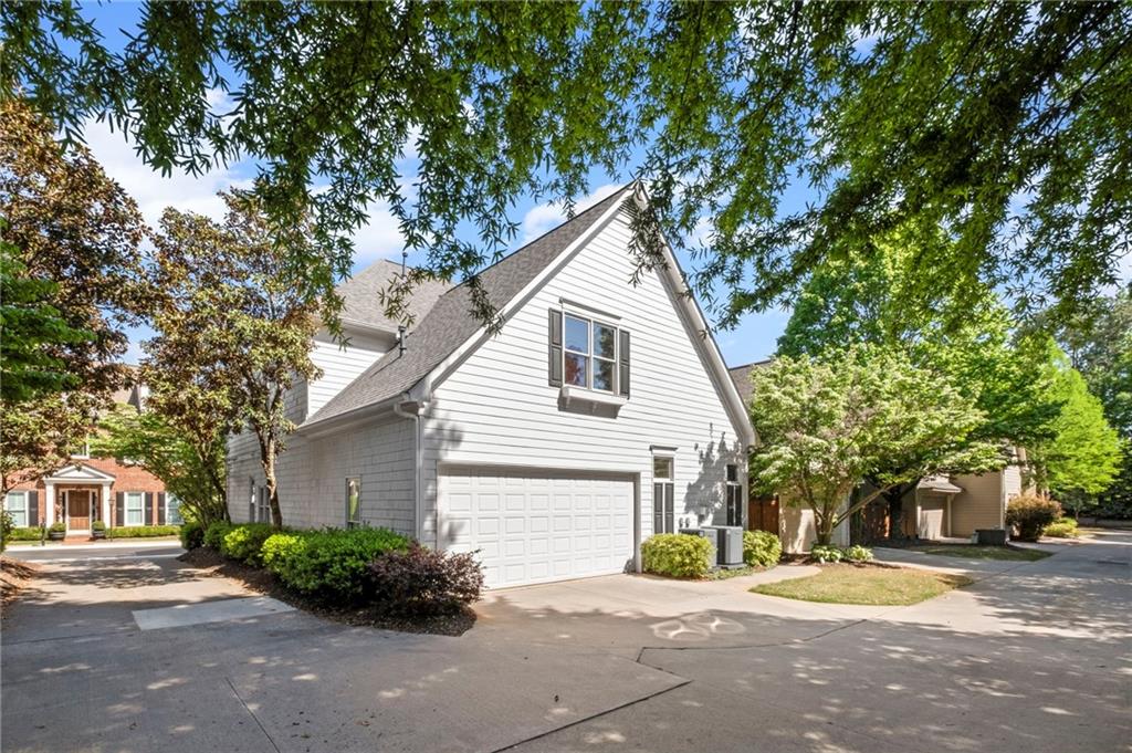 120 Kendemere Pointe