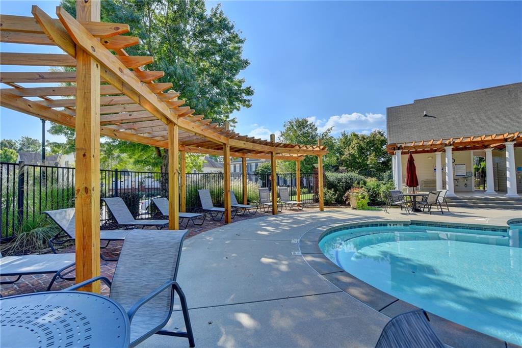 120 Kendemere Pointe