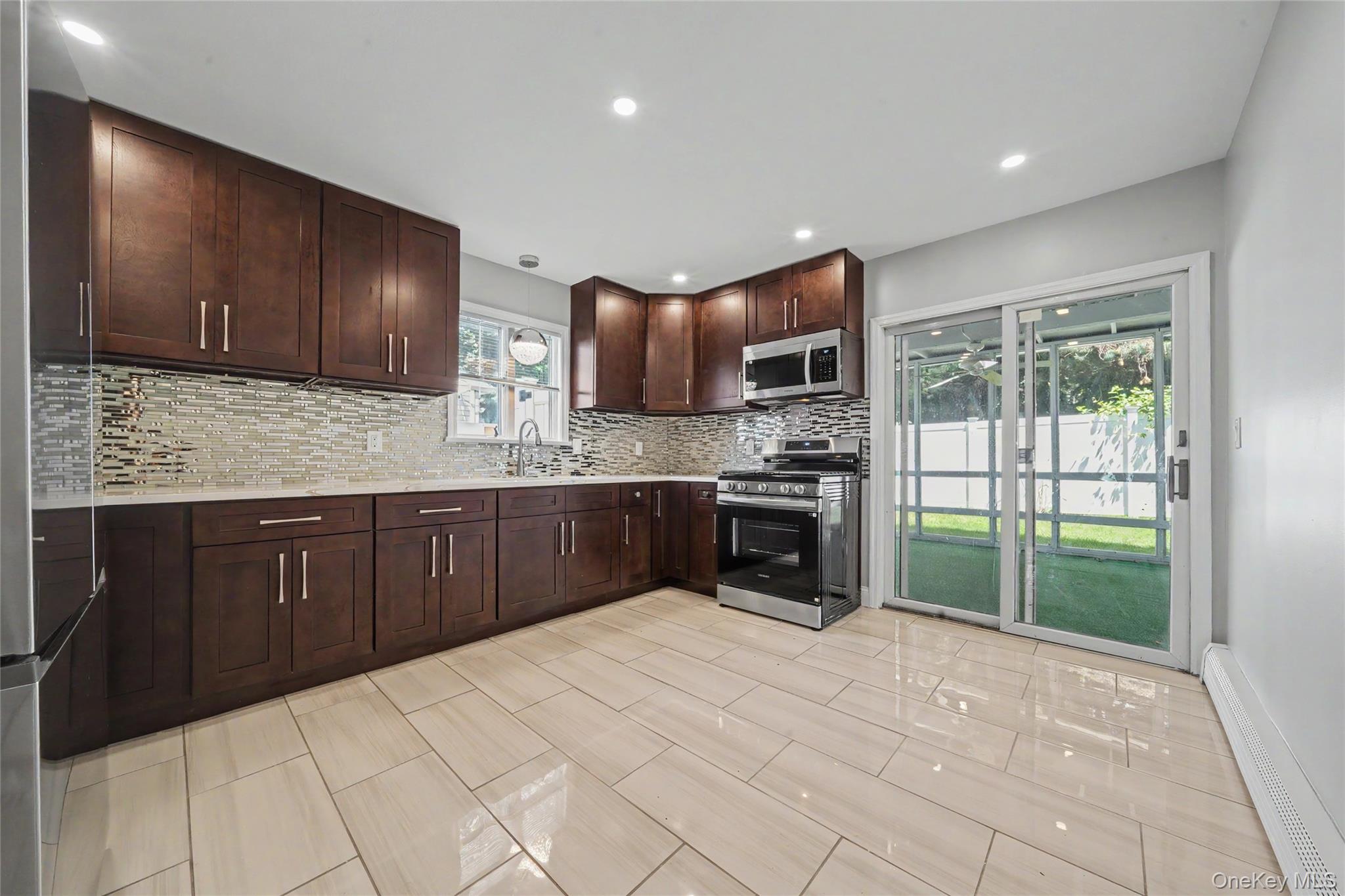 46 Homewood Avenue Unit: 1L